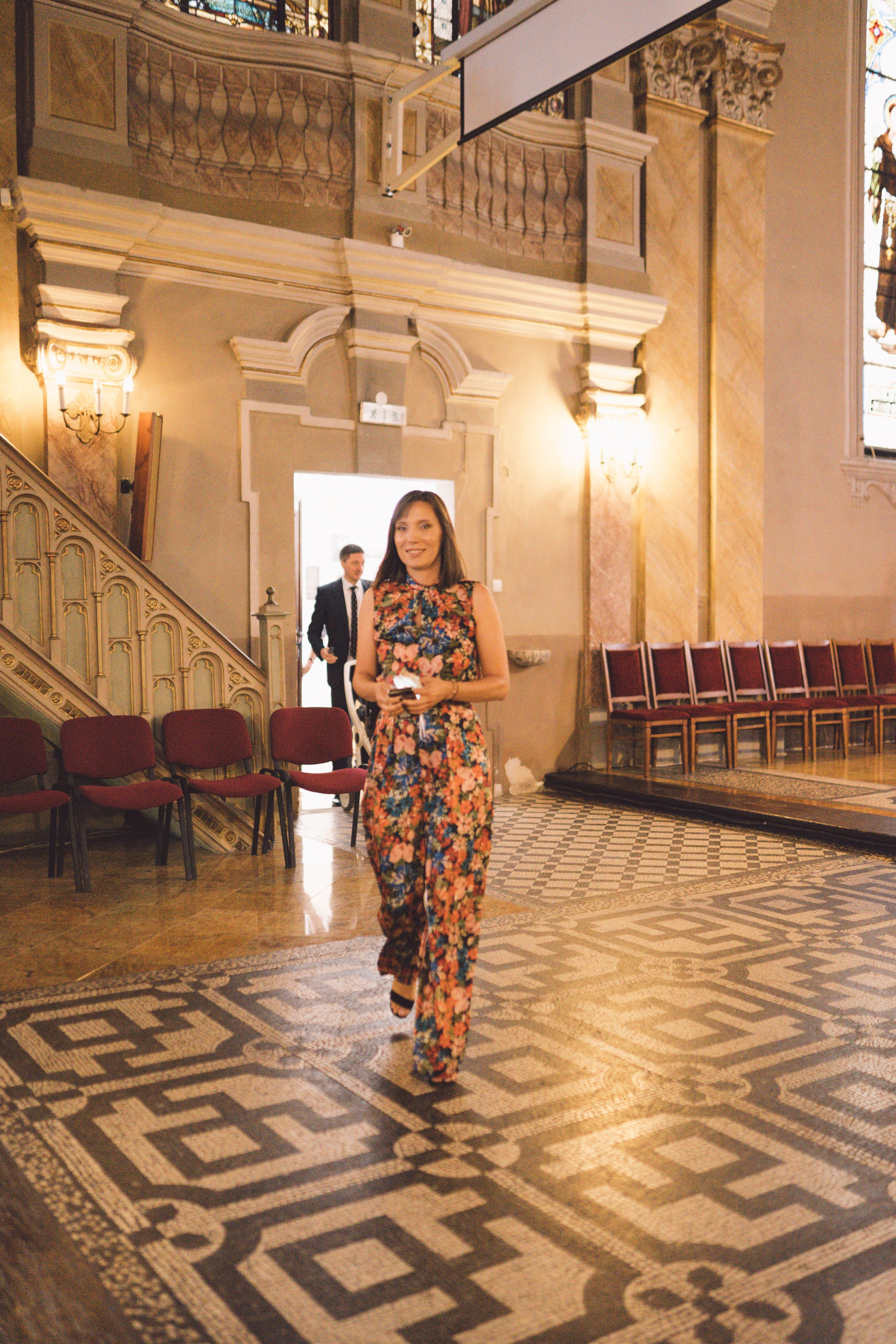 Fotografie de Eveniment Brașov: Povești Vizuale | Mădălina Beda. Madalina Beda- Artist vizual, fotograf, doula la nastere, consultant babywearing Brasov si in toata tara