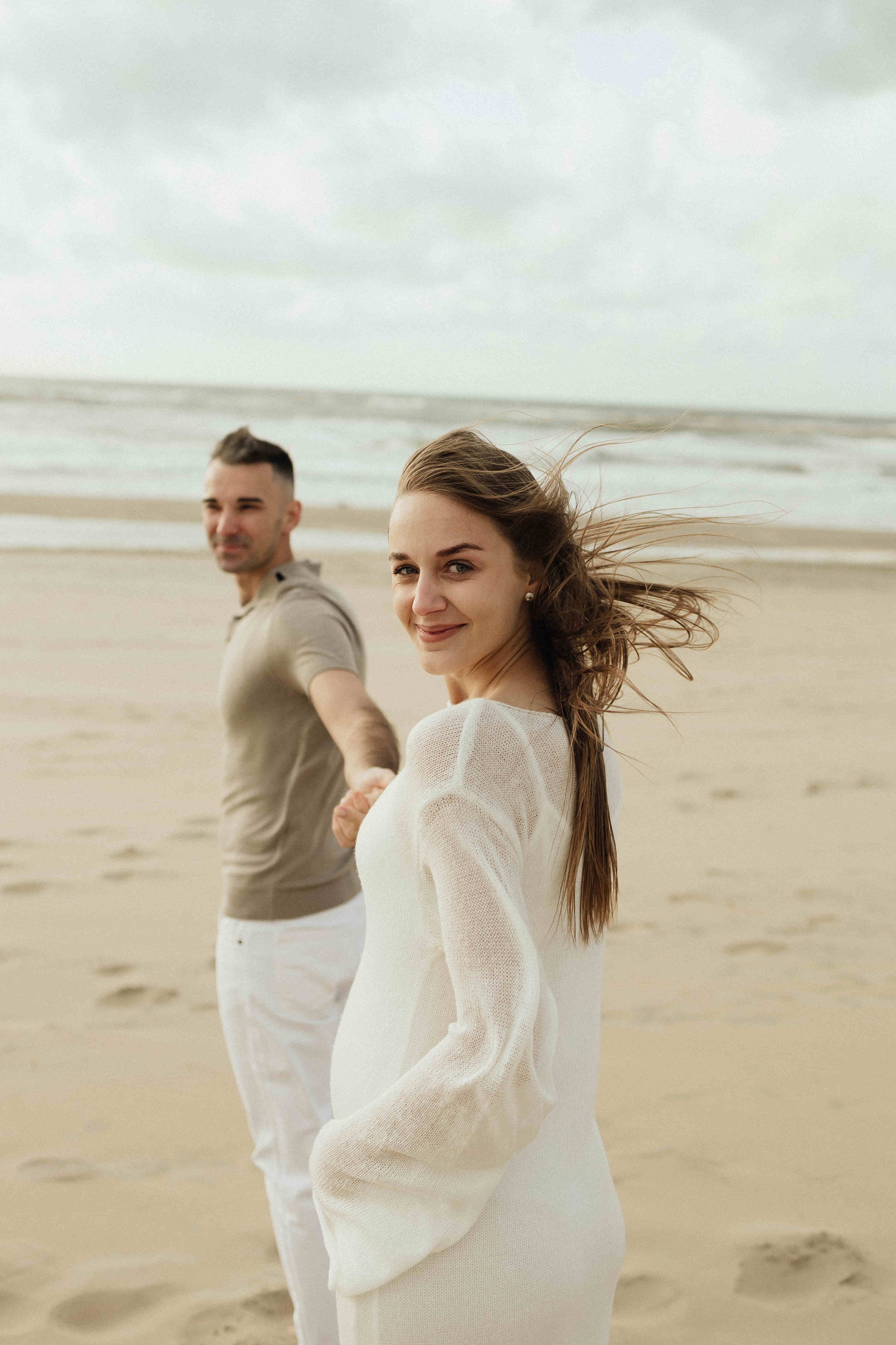 By the ocean. Newborn, Maternity & Family Photographer in Charlotte, North Carolina | Arhipova Julia