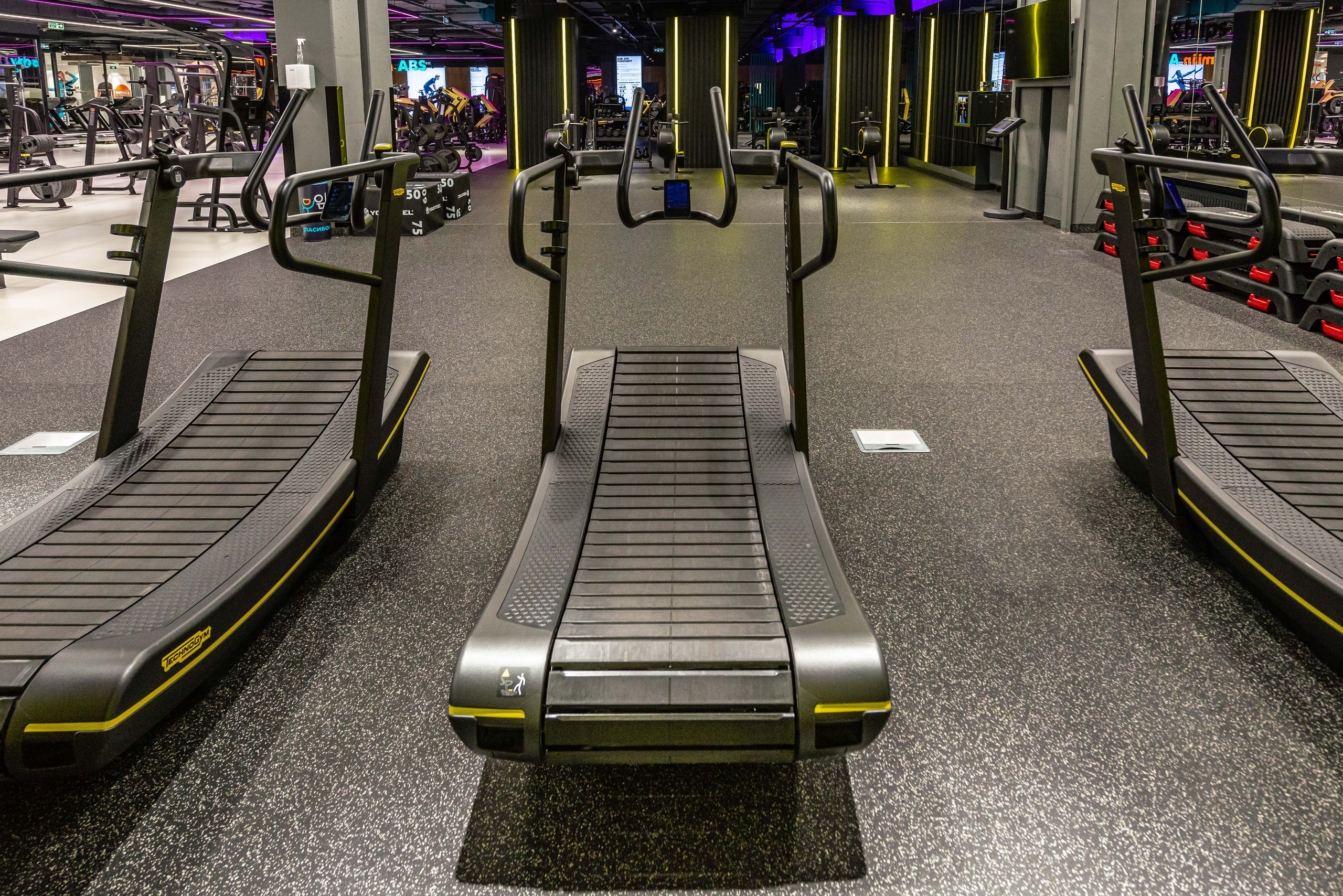 Фитнес-клуб DDX Fitness в Ростокино. PHOTOGRAPHER QUINTANA ROO