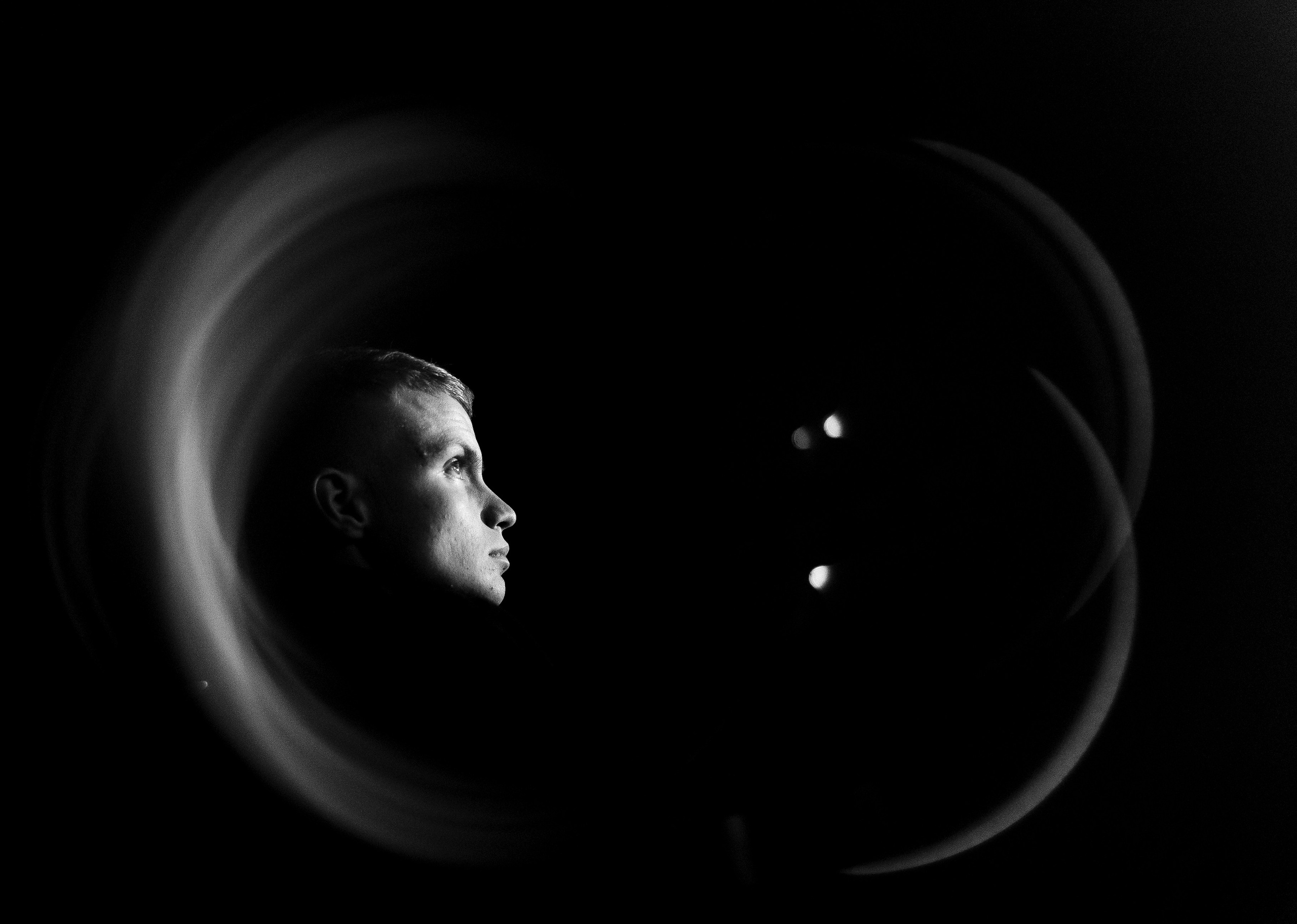 2025. Стрит-фотография, полная абсурда, идиотизма и красоты