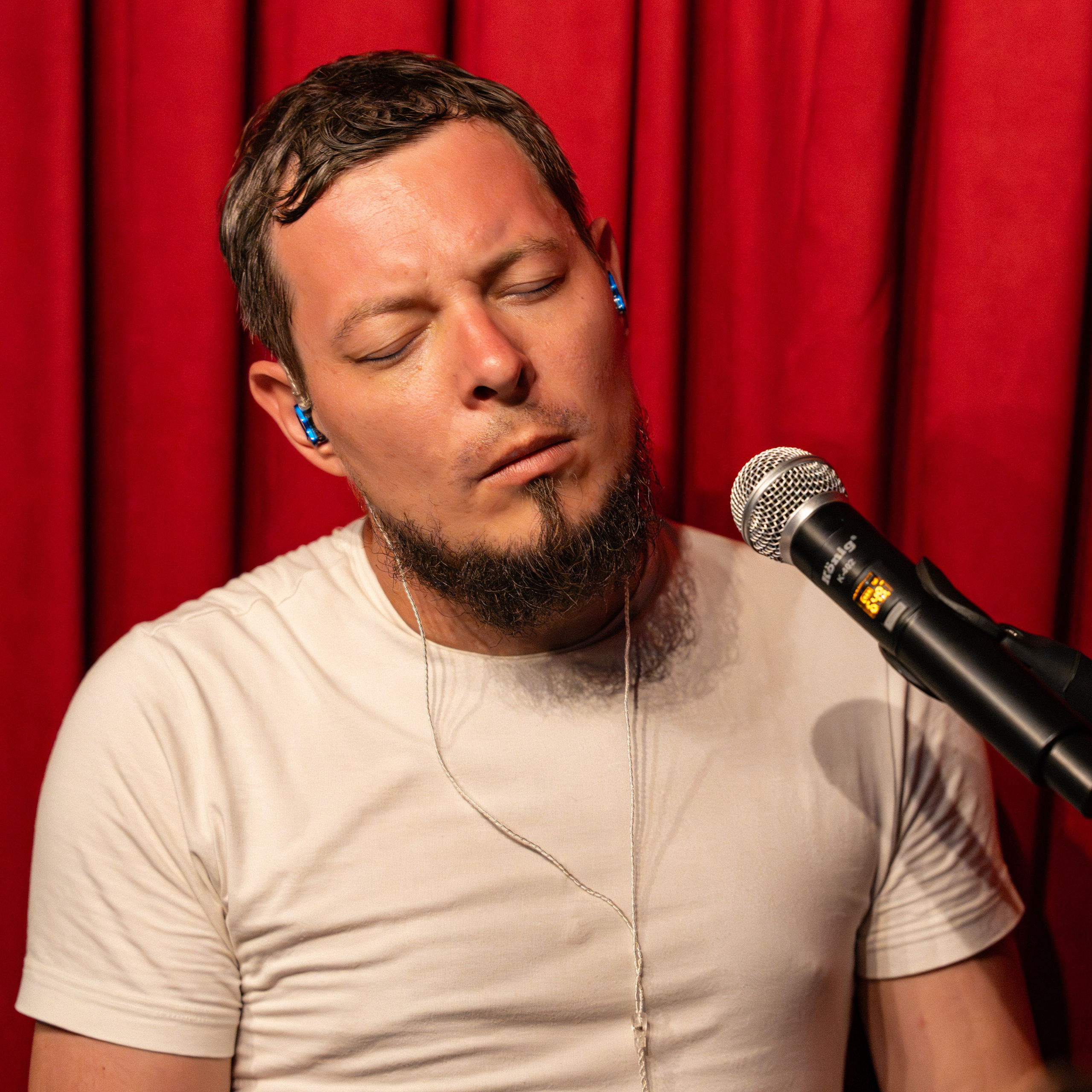 My Friends Pub. UNRATED PHOTO