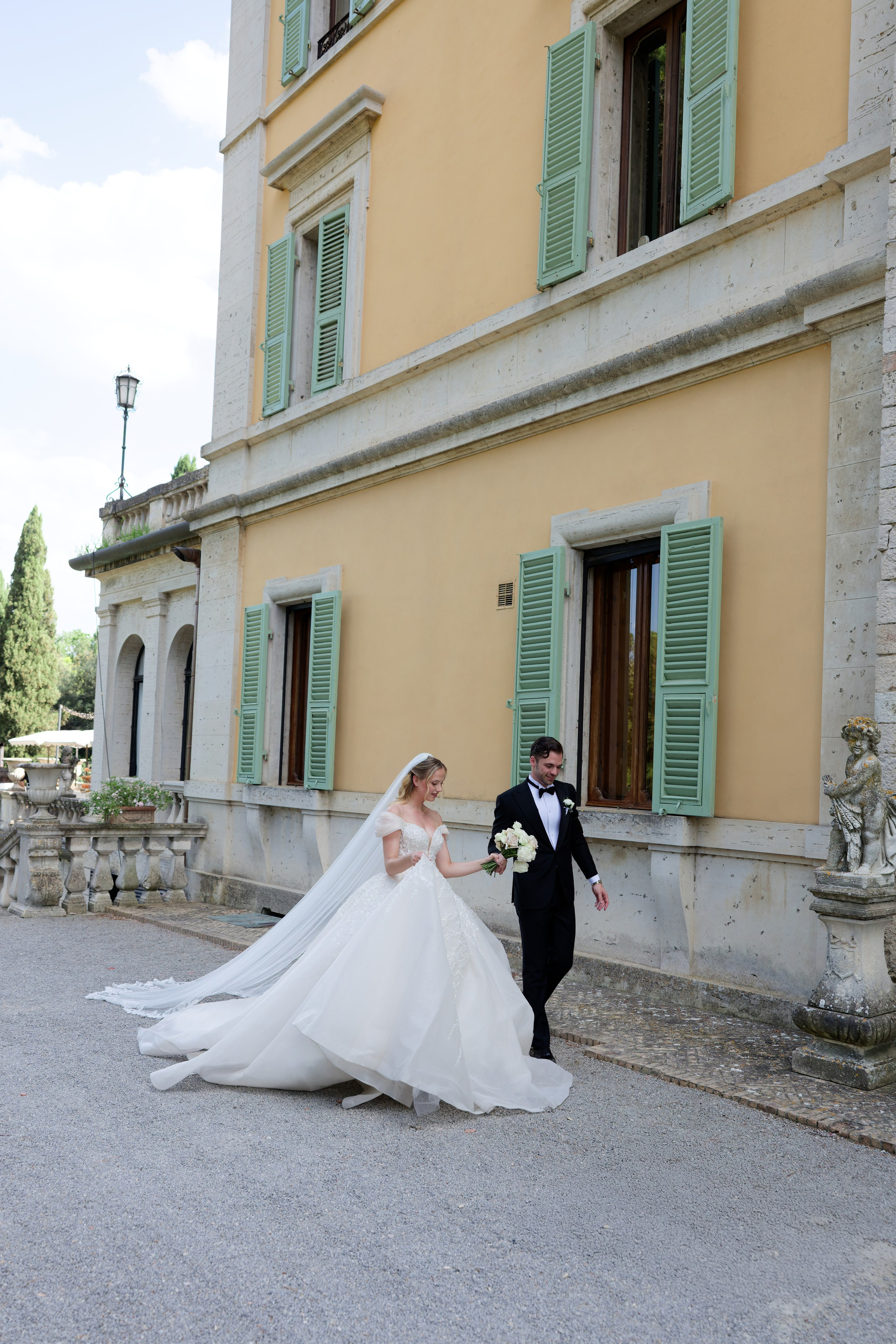 Wedding at La Torre di Pila, Umbria, Italy