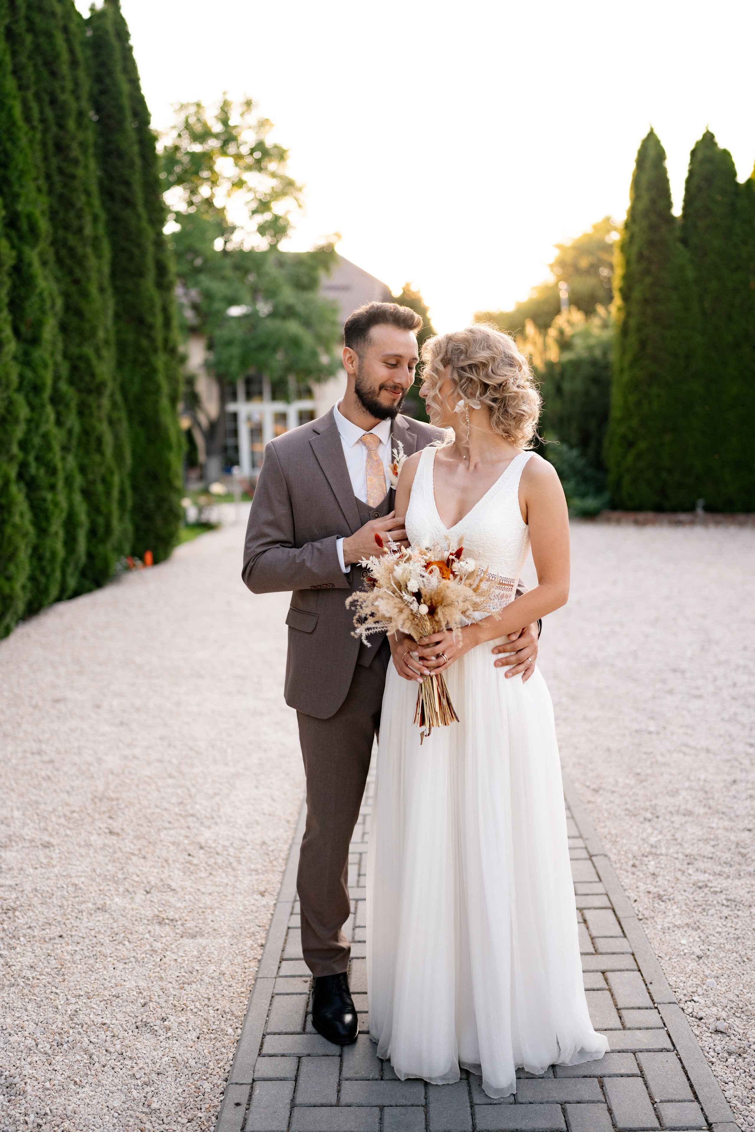 Octavia & Theo. Destination Wedding Photographer Alex Pasarelu