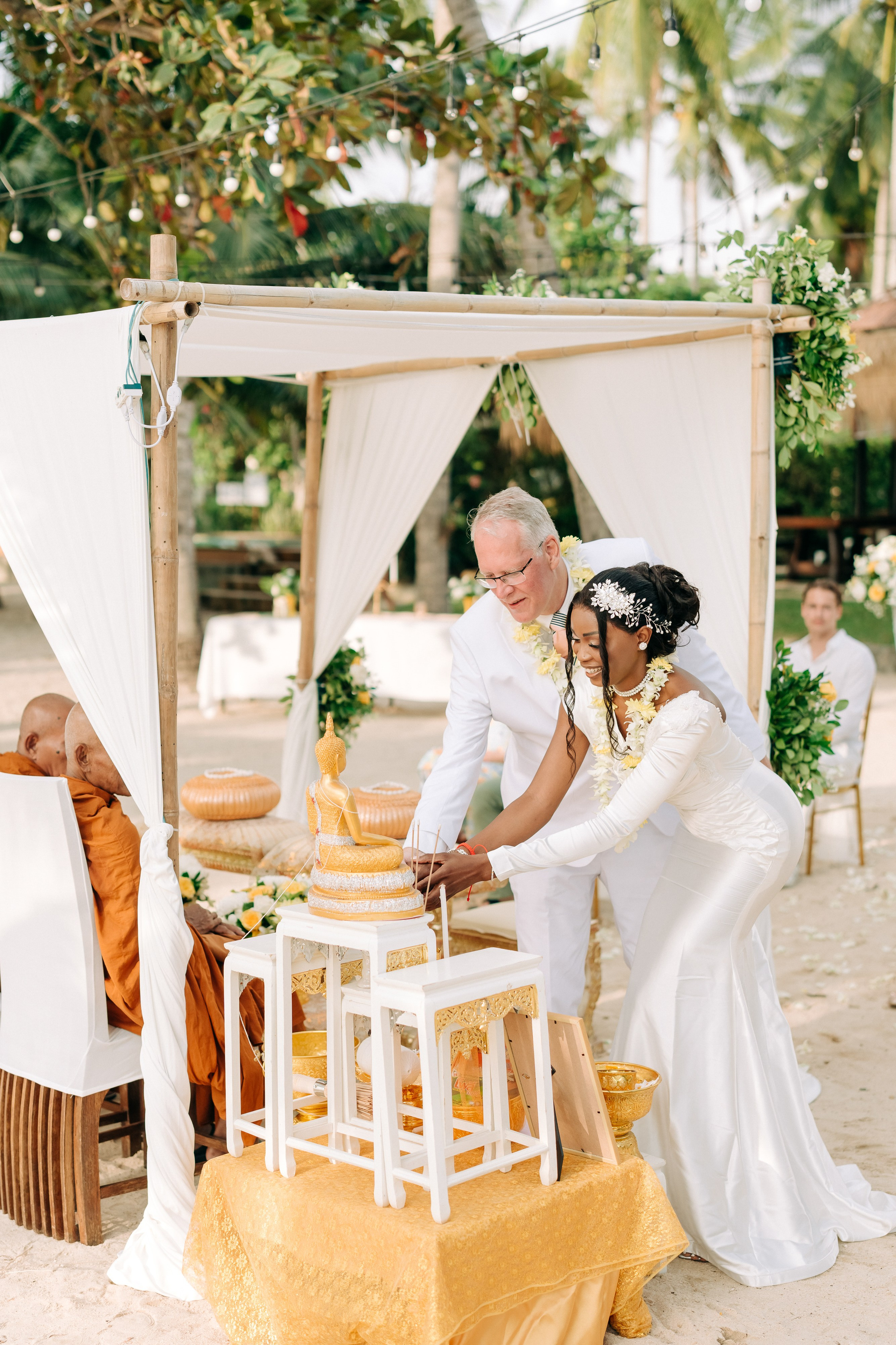 GRACE & MARTIN. Буддийская свадебная церемония на Самуи, Таиланд