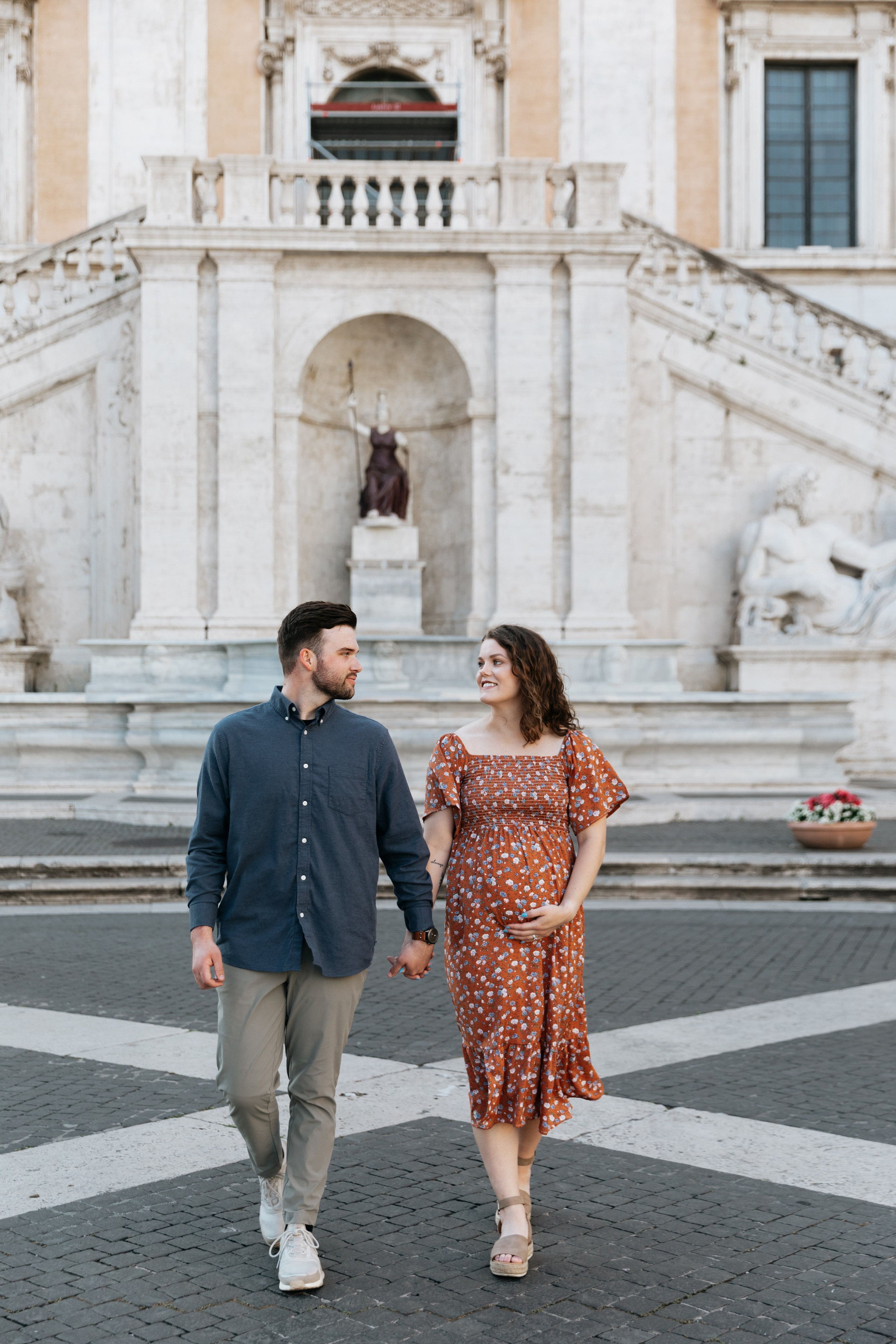 Maternity Photoshoot. Photographer in Rome