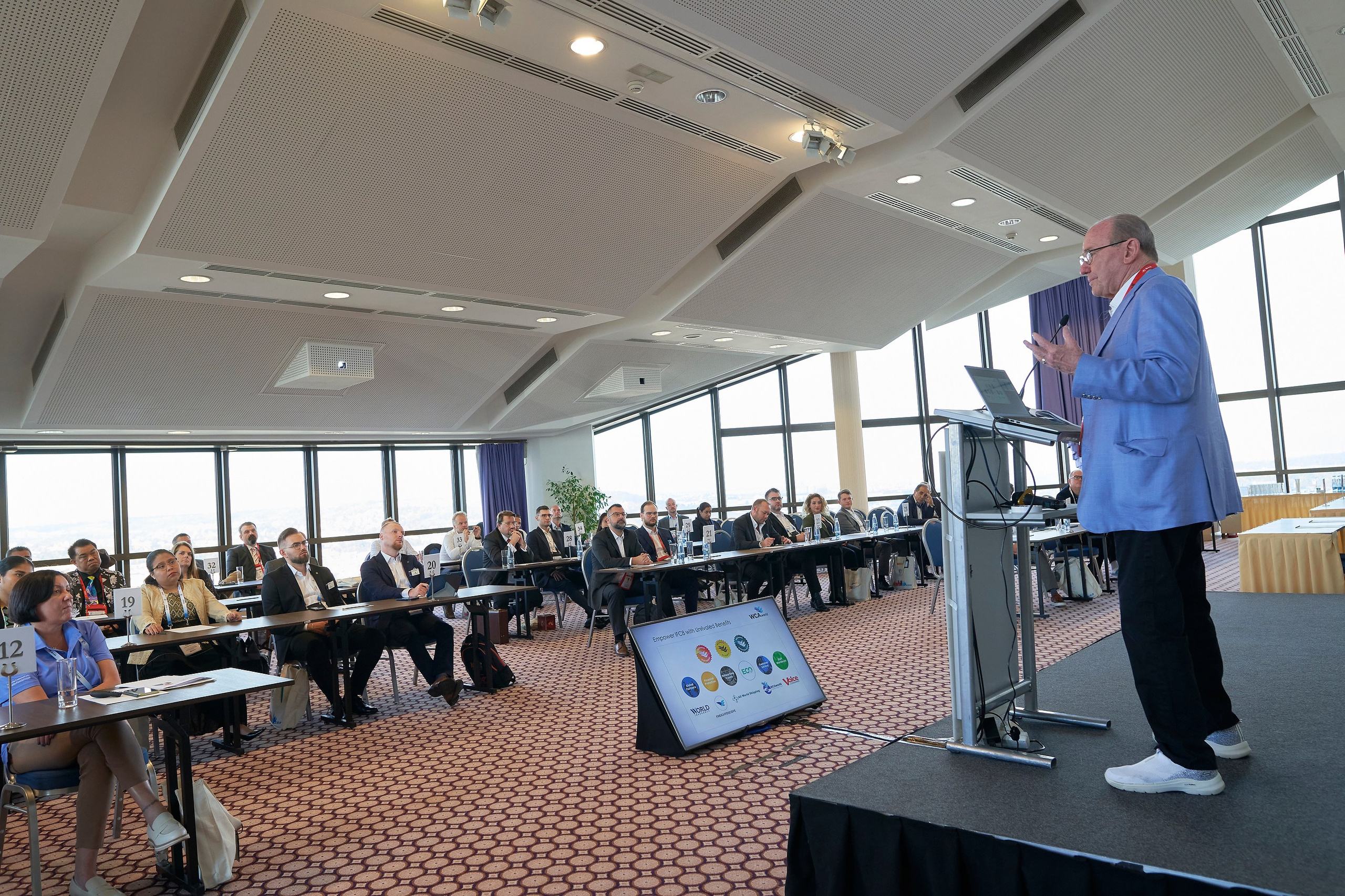 InFinite Connection Prague 2023. Prague MICE, Corporate & Event Photographer | Kurt Vinion Photography