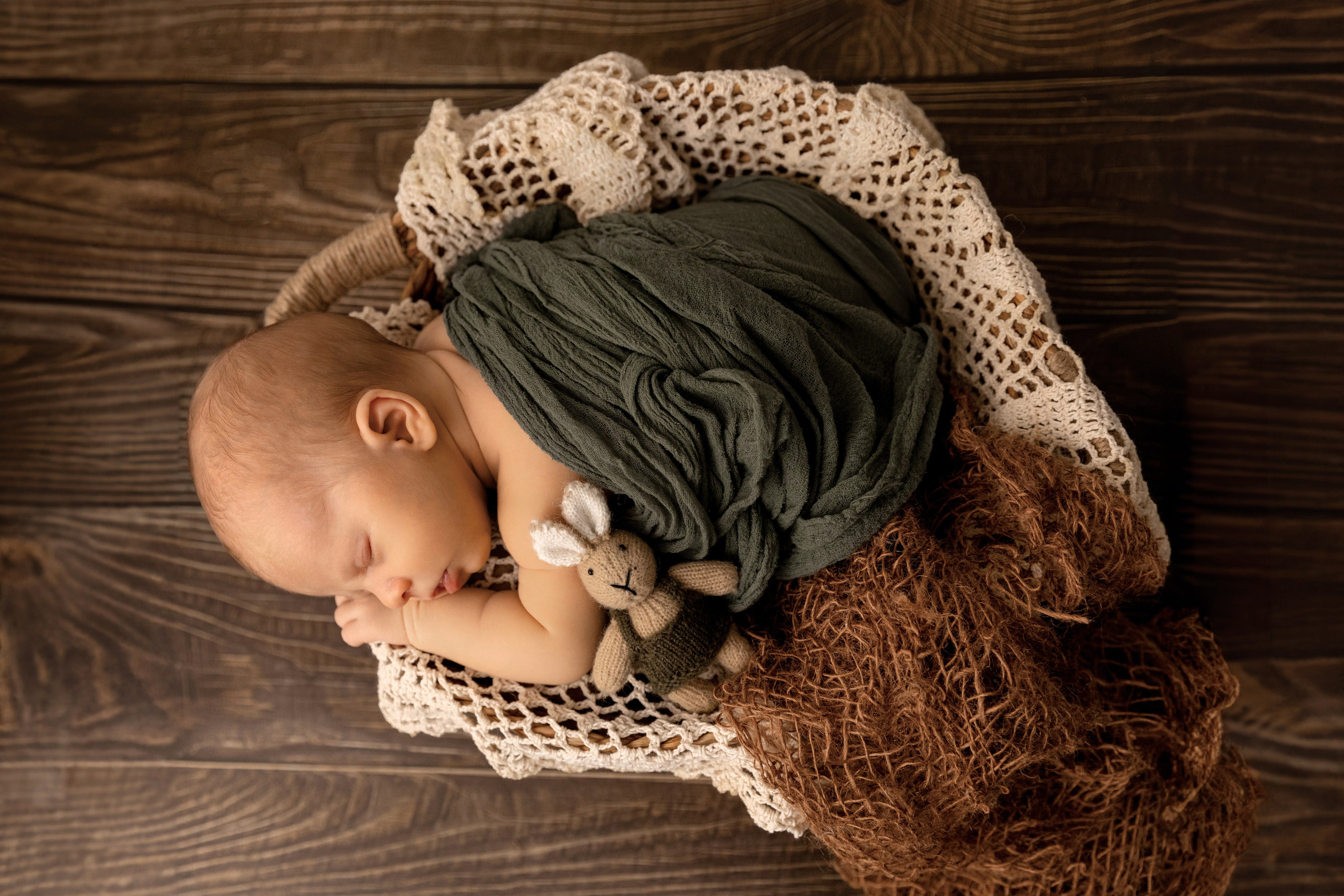 Newborn. Photographer in Shanghai and Hangzhou Alis Lud