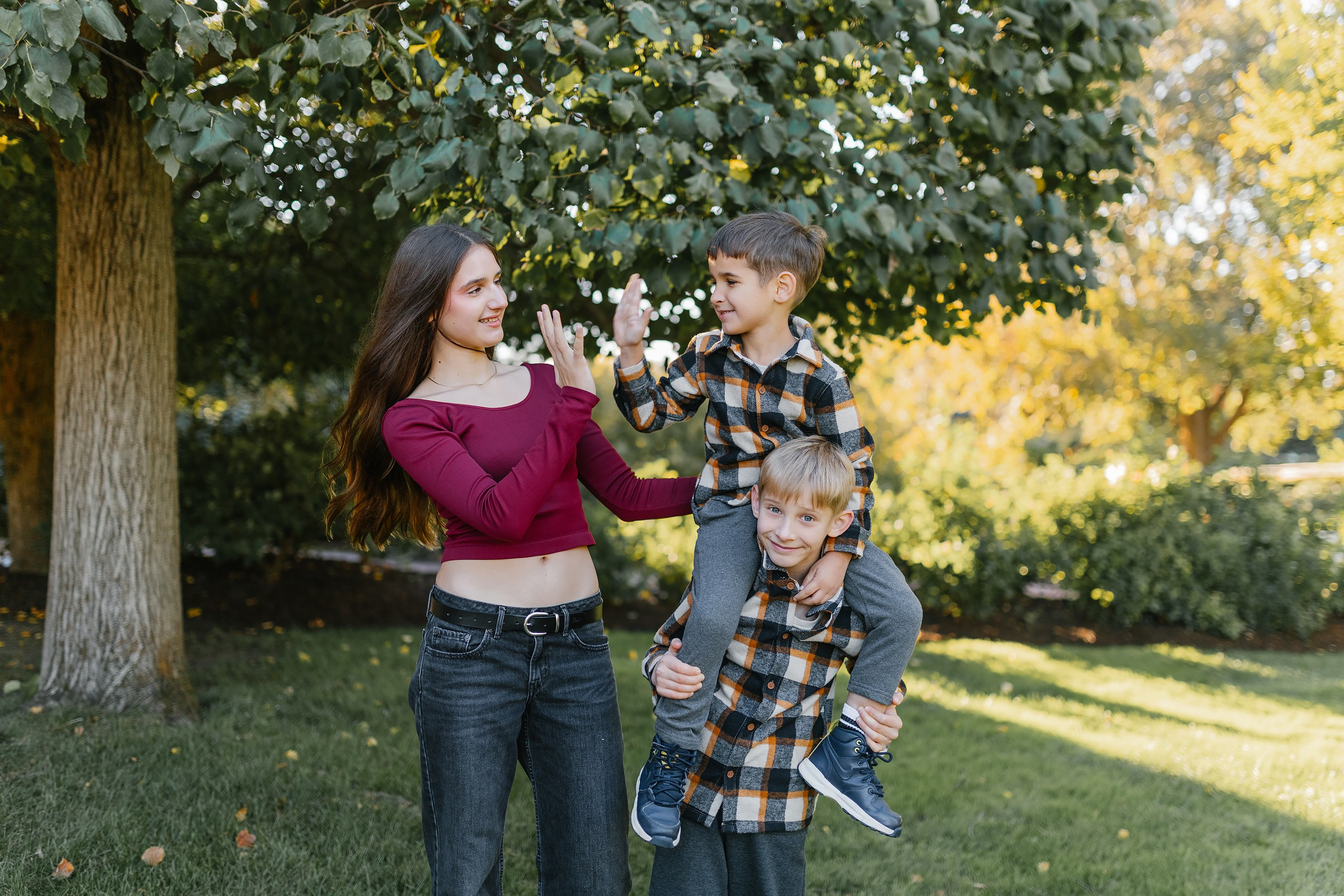 10.26.25 Family Photoshoot. Wedding family event photographer in Chicago Nick Yushevich