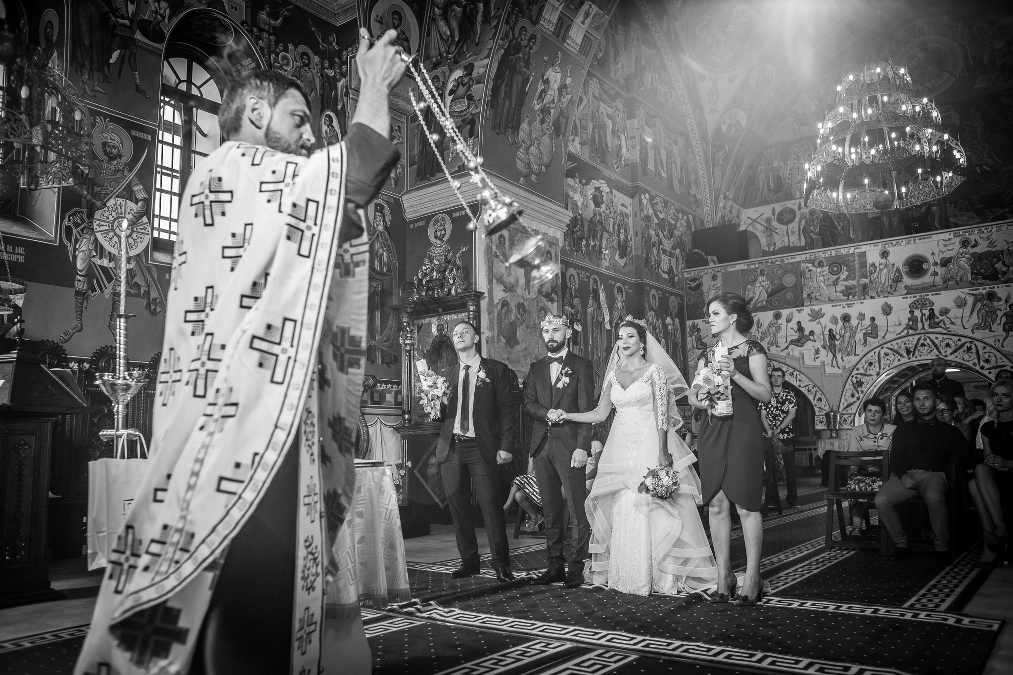 Otilia si Dragos by fotograf nunta Iasi — Eduard Schiopu