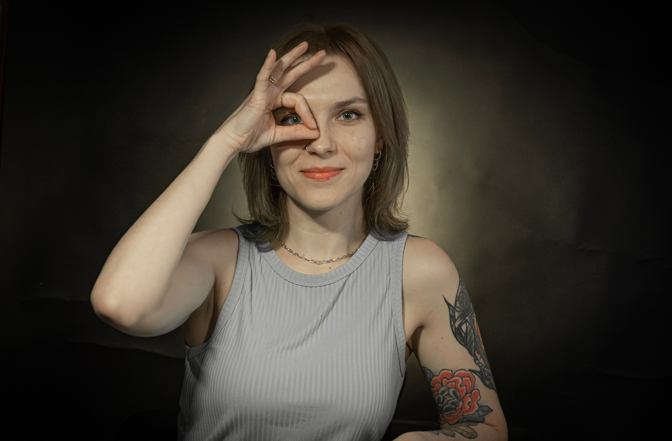 Елена, тату мастер. Виктория Федосеенко, фотограф в Сербии