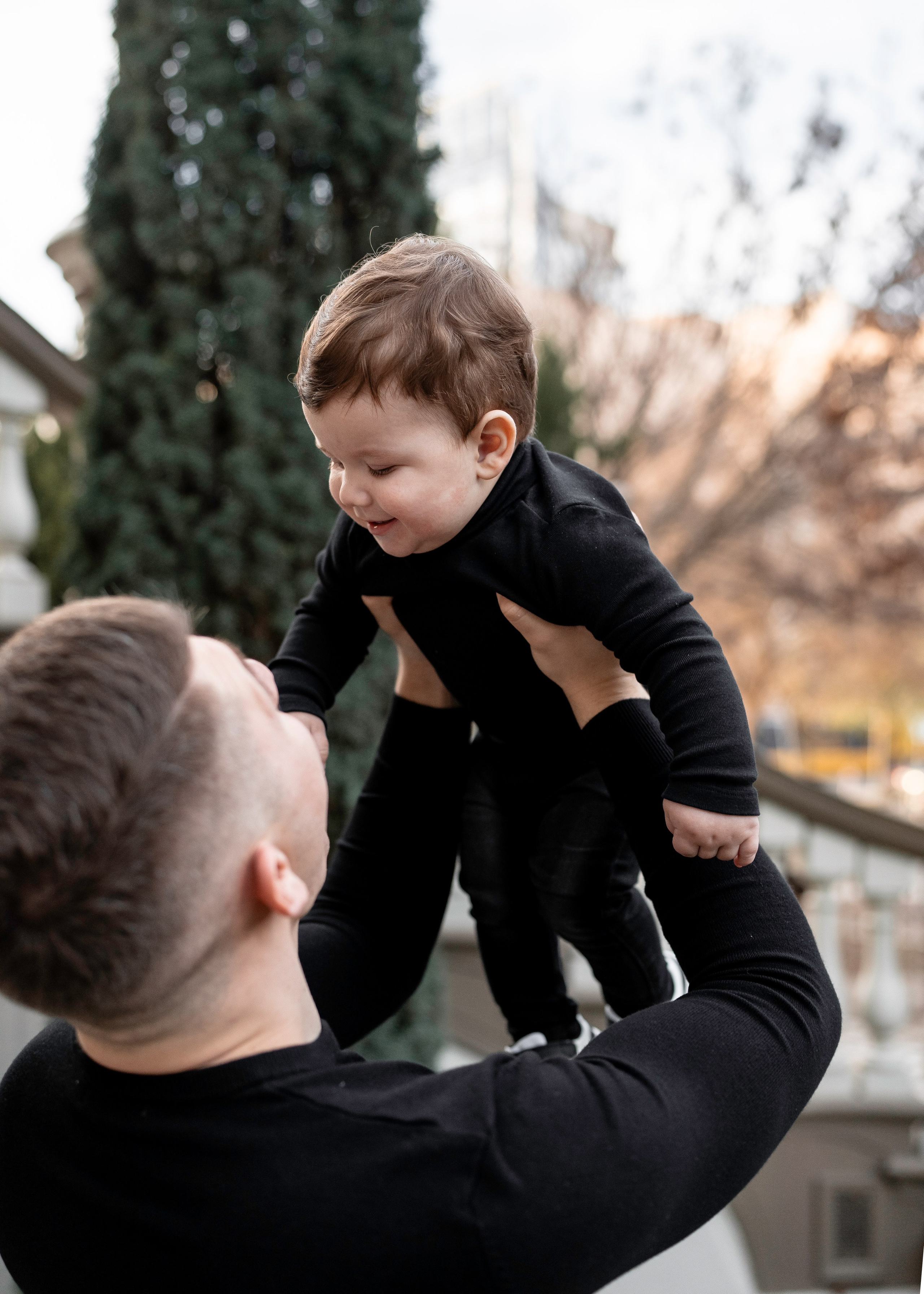 Artem, Nadia & Elisha. Family photographer in Sacramento | Sofia Pavenko