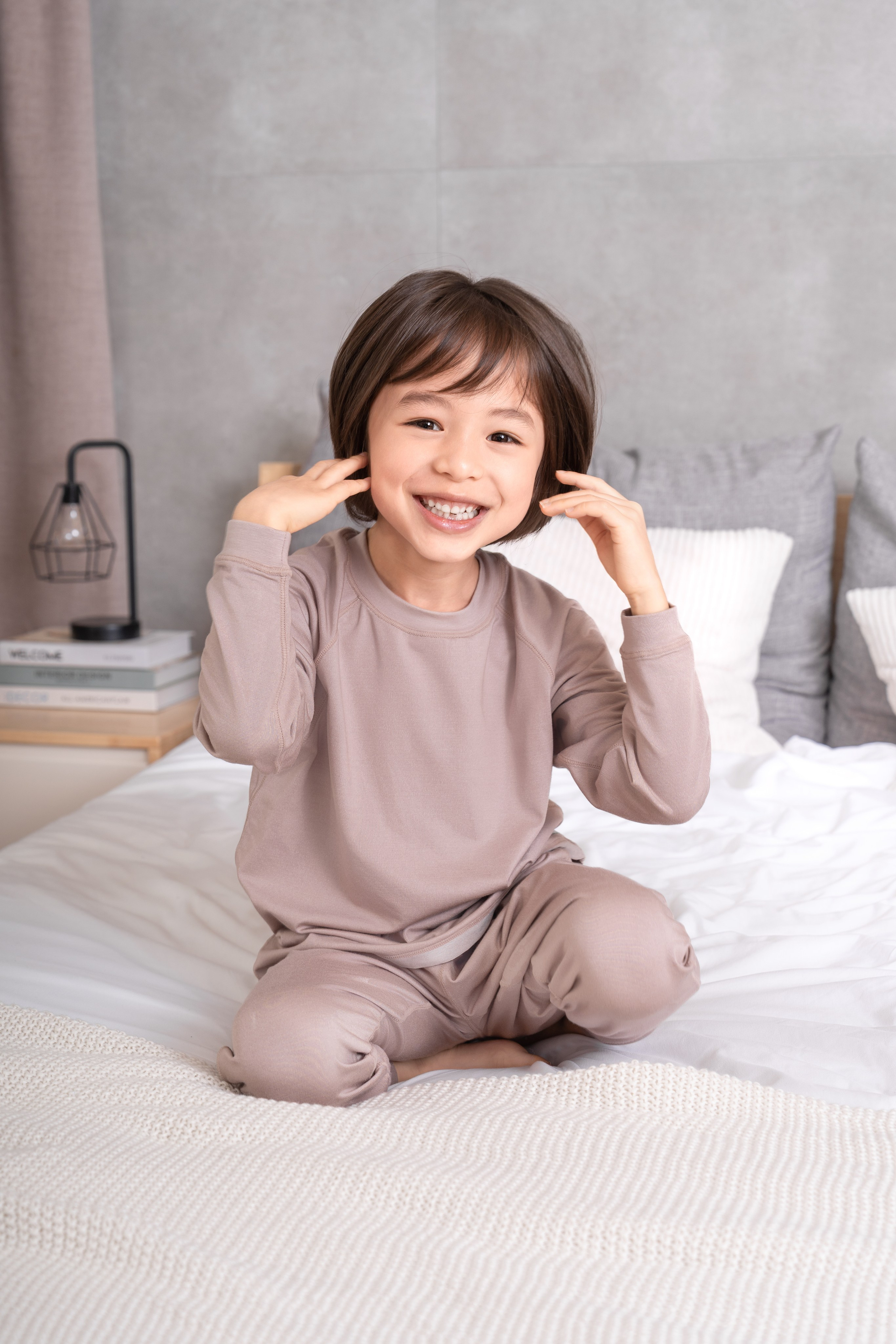 ECZEWEAR. ФОТОГРАФ В ГОНКОНГЕ (СВАДЬБЫ, FASHION, СЕМЕЙНЫЕ, МЕРОПРИЯТИЯ, ФОТОПРОГУЛКИ)