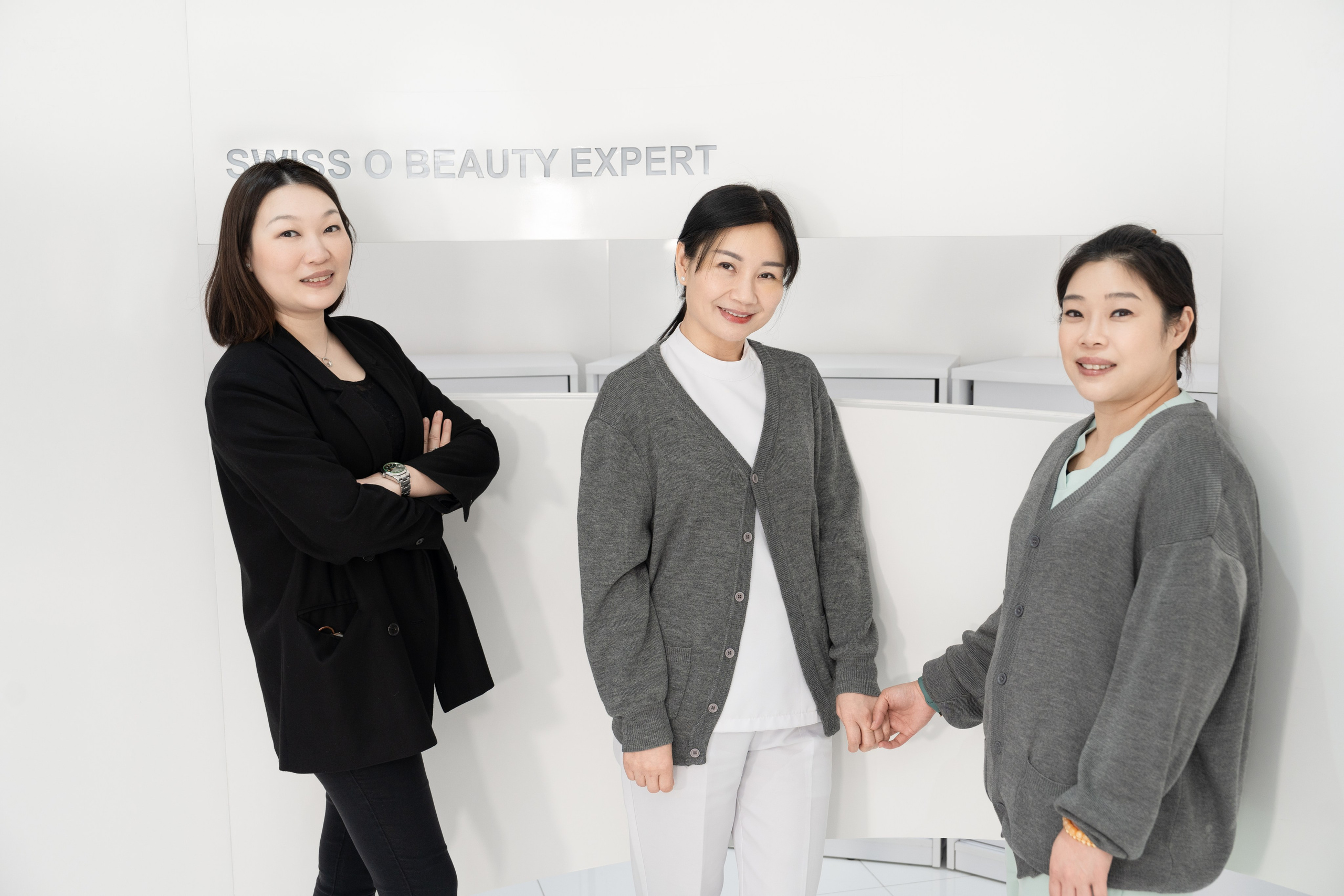 SWISS O. ФОТОГРАФ В ГОНКОНГЕ (СВАДЬБЫ, FASHION, СЕМЕЙНЫЕ, МЕРОПРИЯТИЯ, ФОТОПРОГУЛКИ)