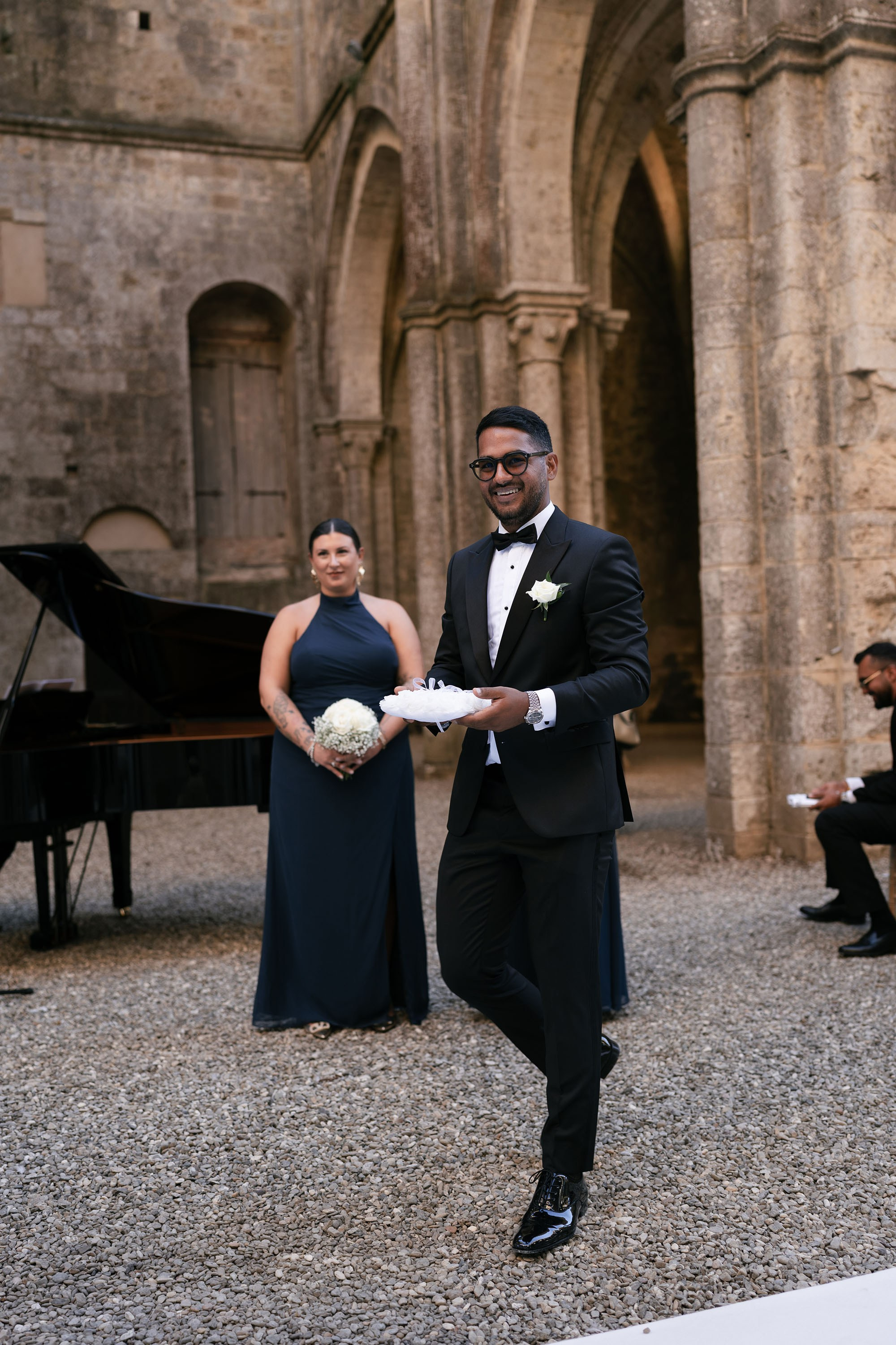 Ginevra and Avi — Abbazia di San Galgano, Tuscany. Destination Wedding Photographers and content creators based in Spain