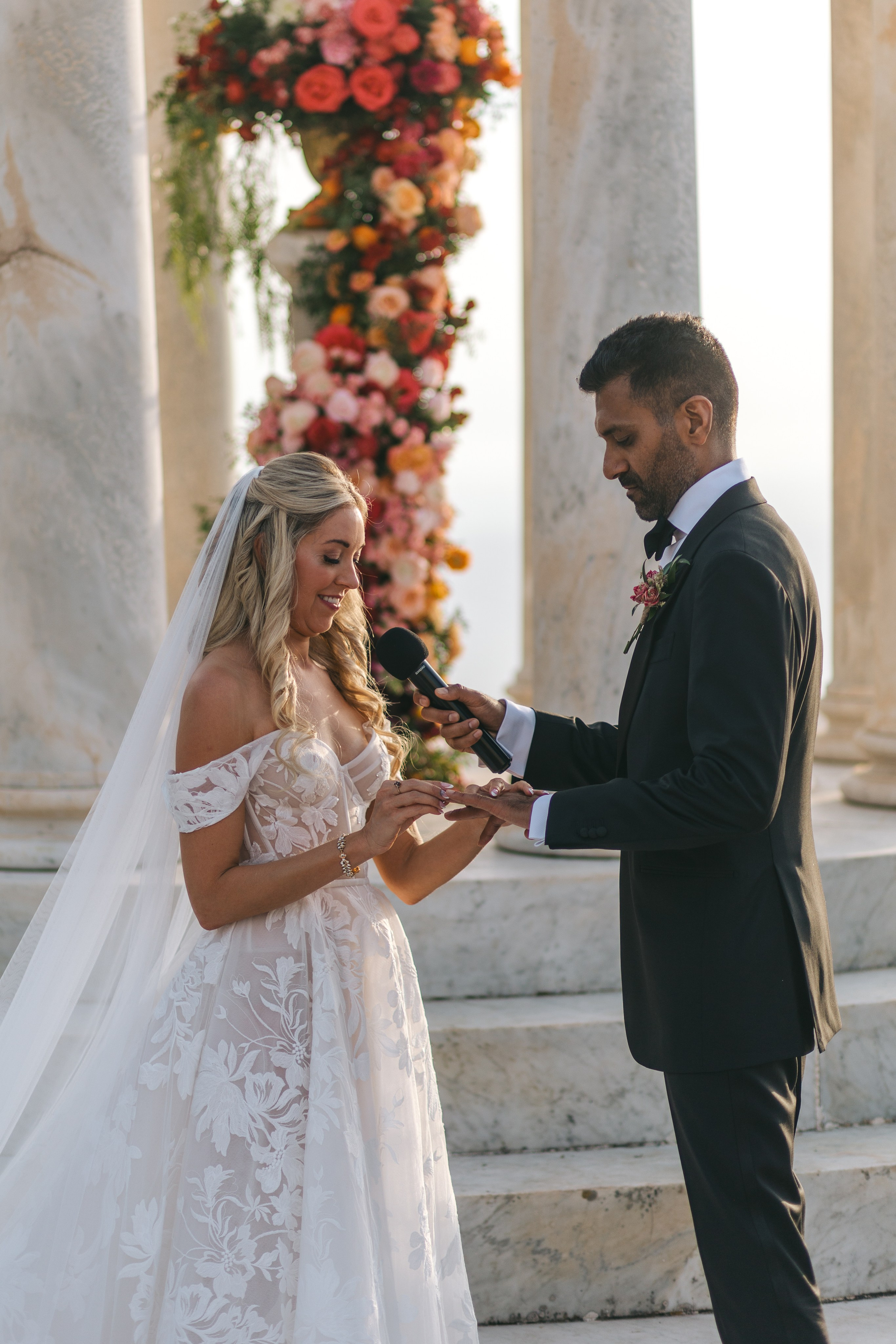 Mallorca venue Son Marroig for this LA Wedding Ceremony. Wedding Celebrant in Mallorca Iban Collin