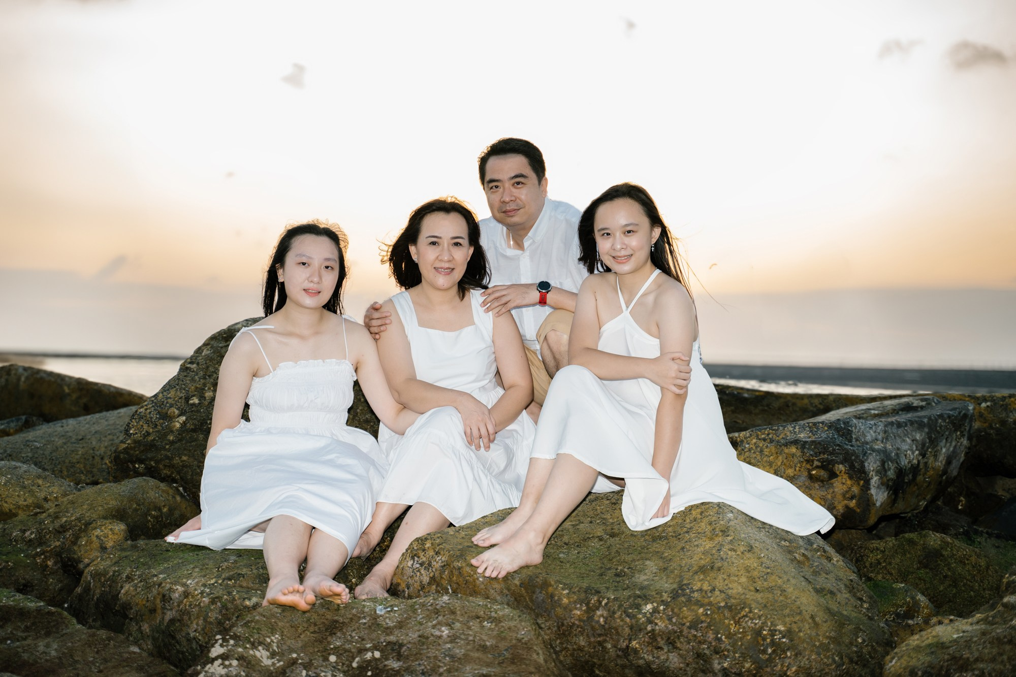 Family Holiday Photoshoot. Female Photographer in Bali