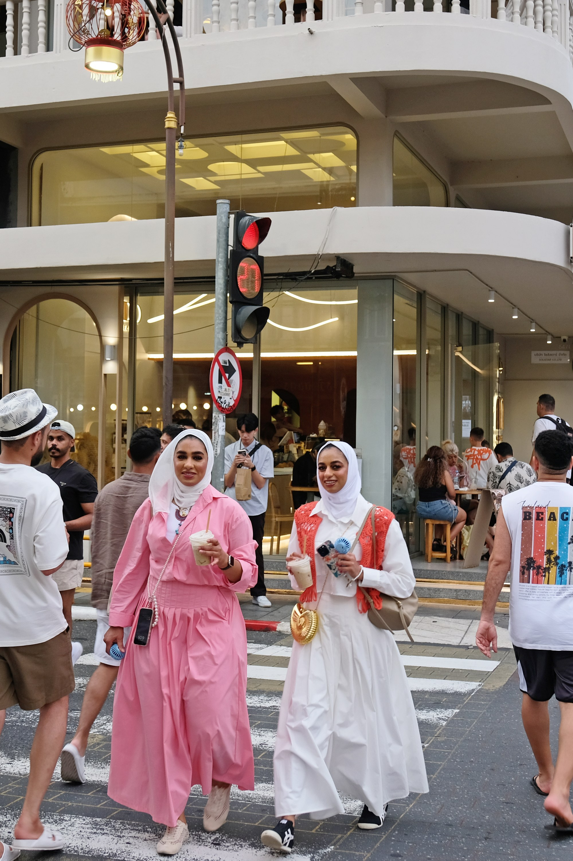 Документальные моменты из жизни города. Пхукет. Портретный фотограф Алена Новгородцева