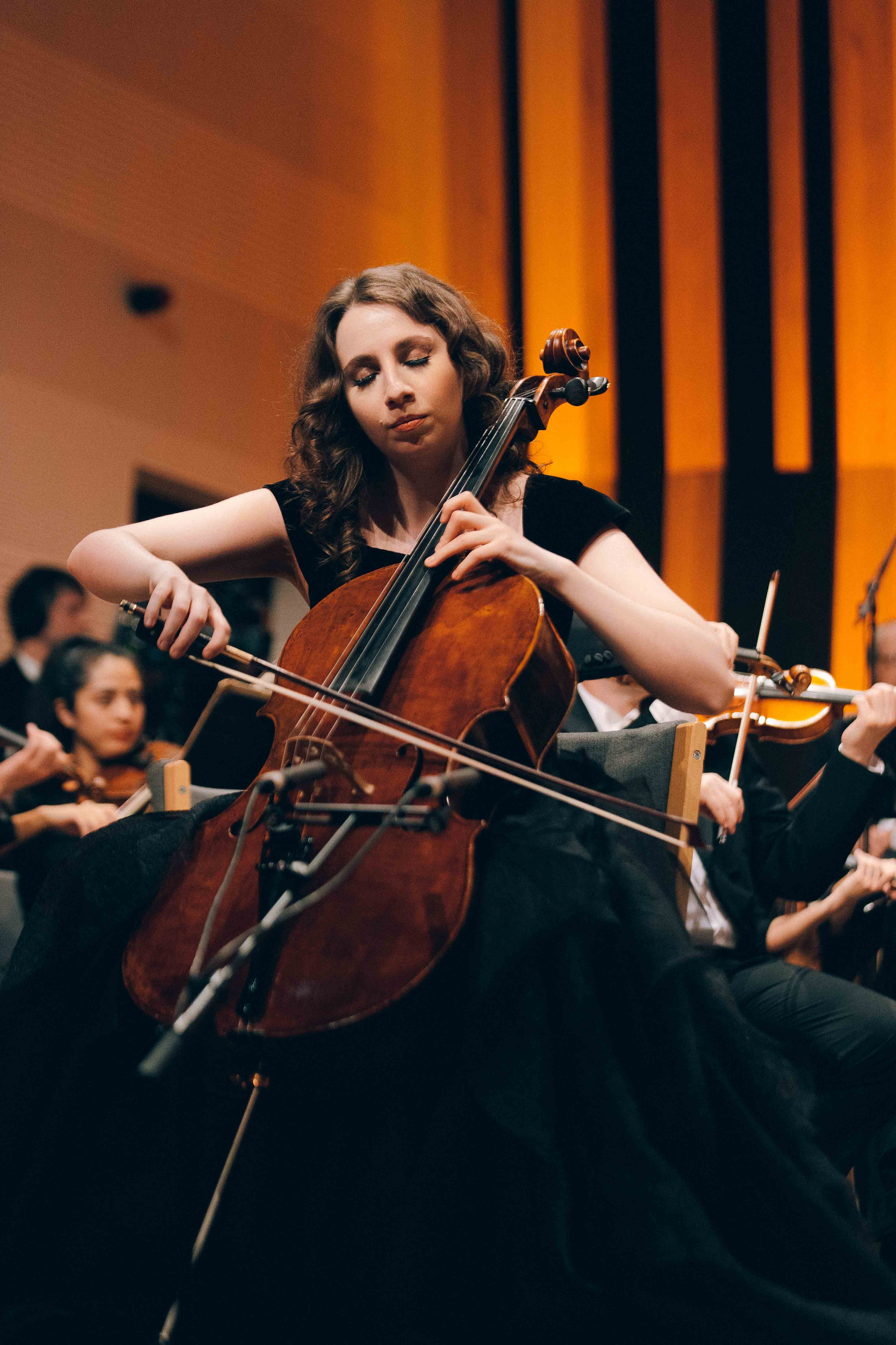 BUDAPEST MUSIC CENTER. Wedding&Event photographer Ismail Rzayev in Baku