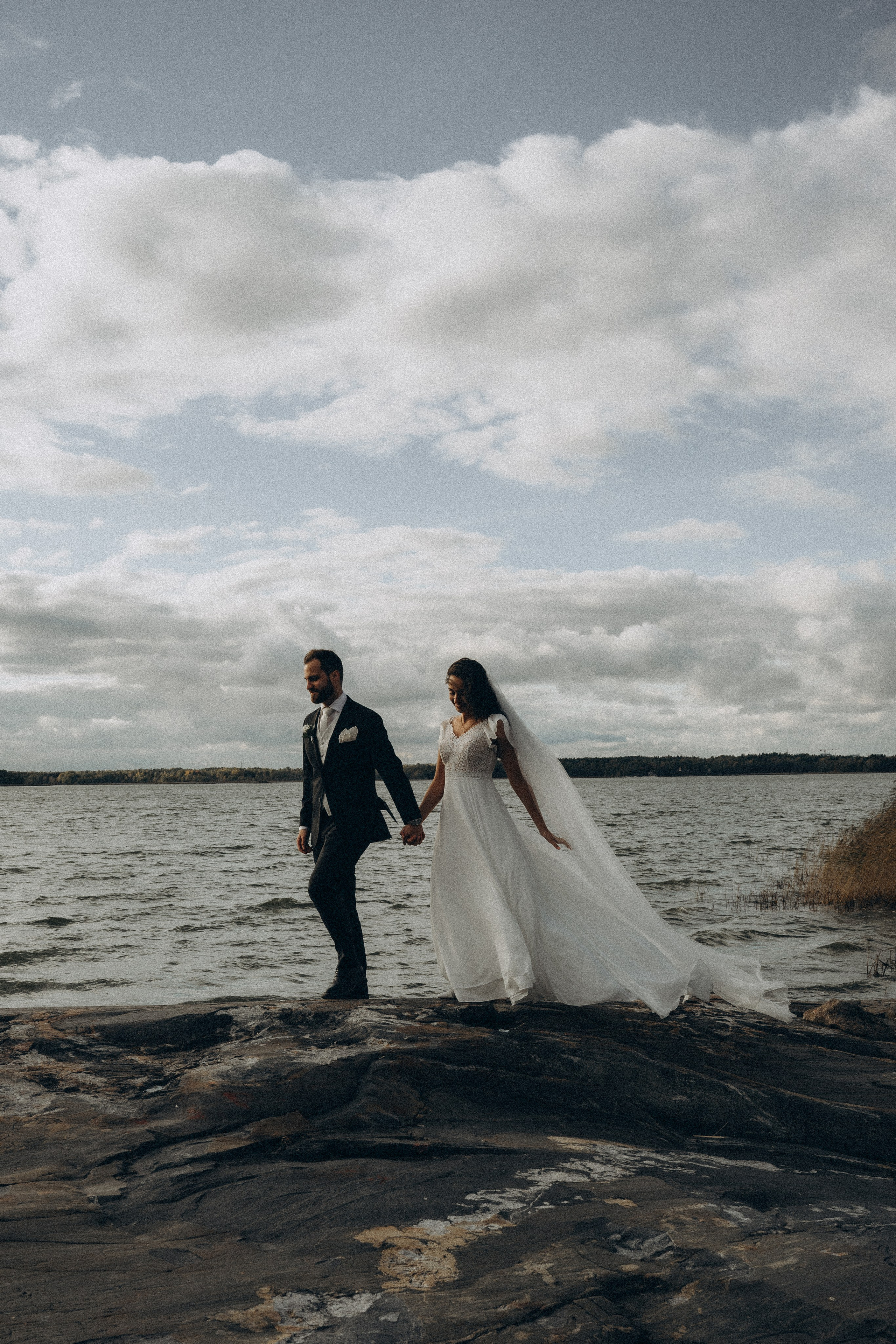 W&S. Wedding and potrait photographer in Helsinki Vickan O