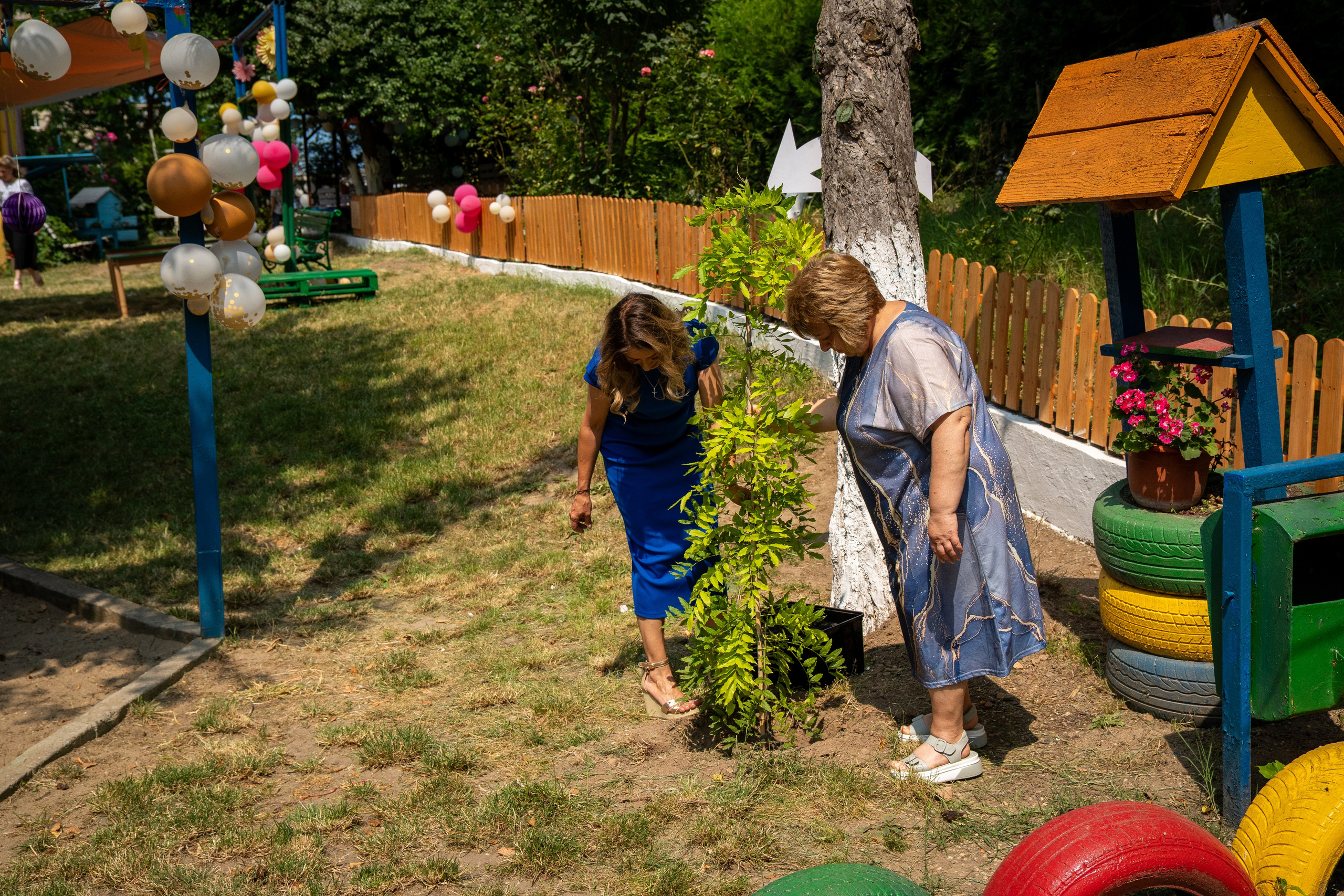 Events Business/Corporate. Antoine Bugheanu — Editorial & Portrait Photographer based in Romania, specializing in editorial, studio and commercial photography