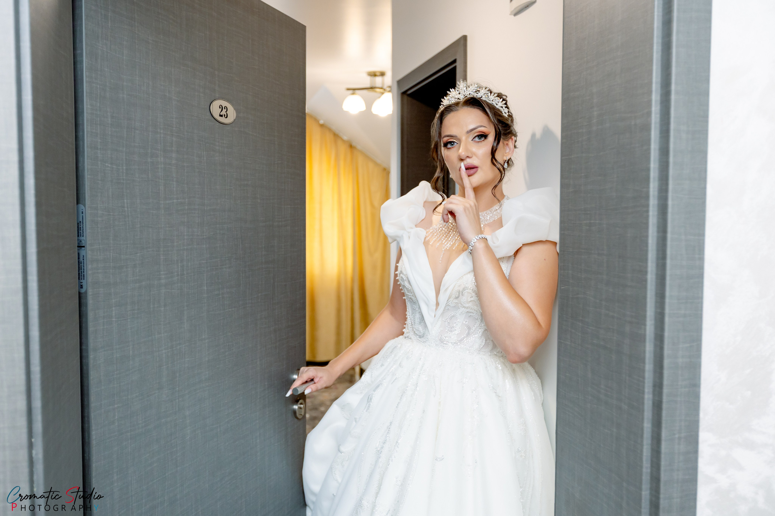 Nunta. Cromatic Studio — Fotograf de nuntă în Târgu Jiu. Emoții reale, povești autentice și amintiri create cu pasiu