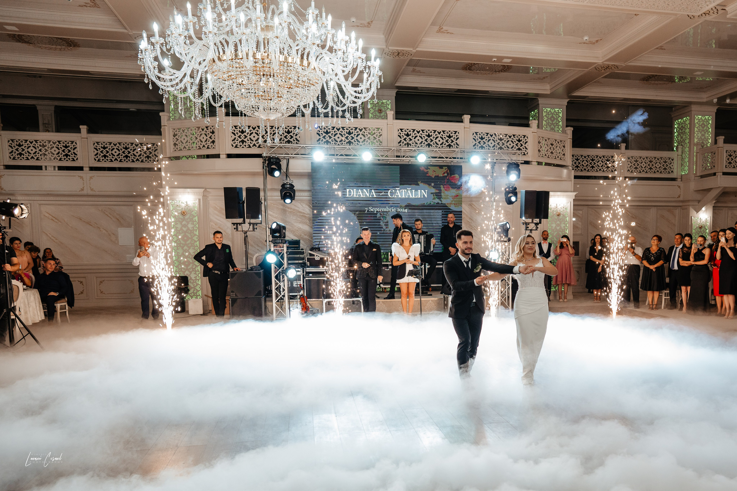 Diana & Cătălin – Nuntă clasică și rafinată. Fotograf de nuntă, corporate, botezuri, majorate și aniversări Roman, Lucaci Cornel
