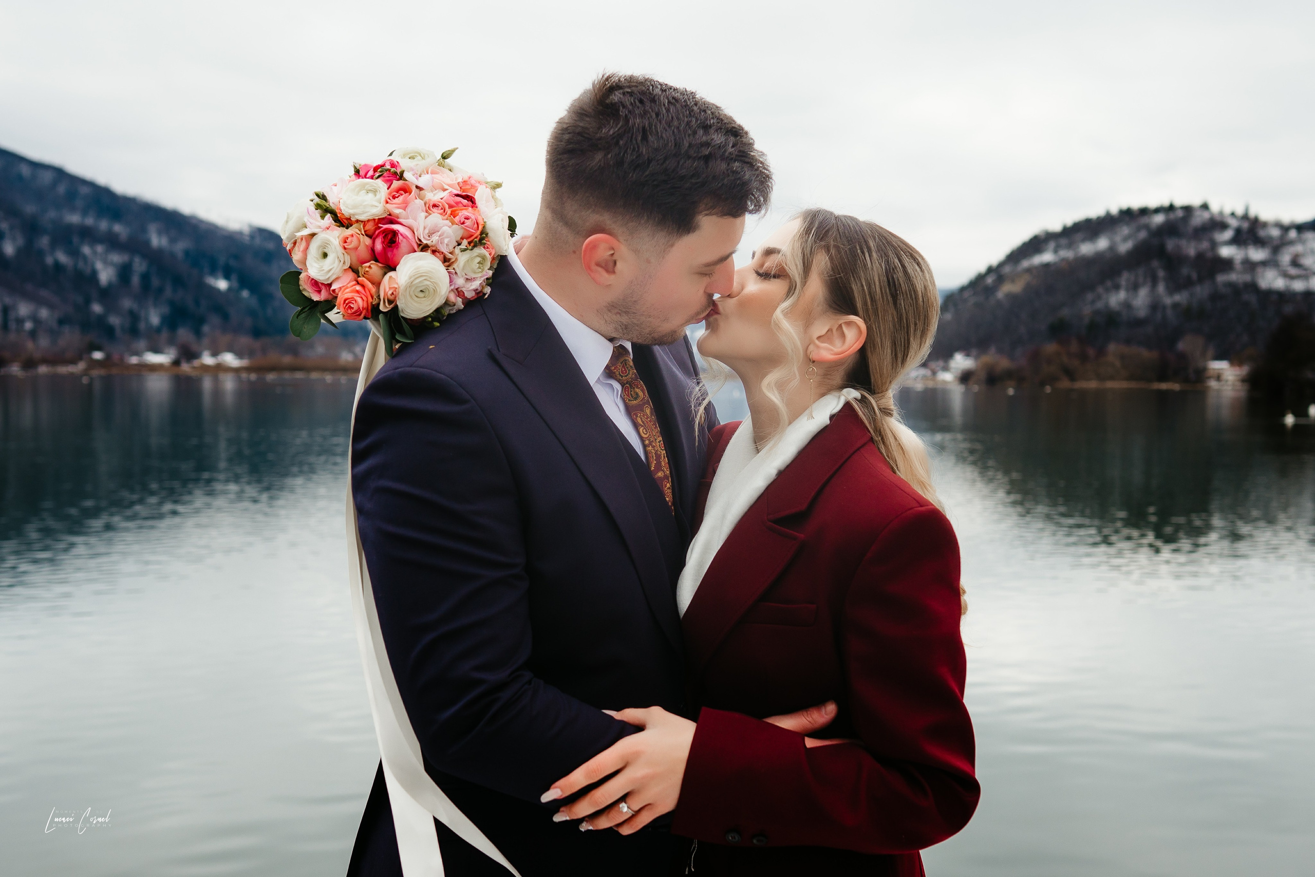 Save The Date – Emoție și anticipare. Fotograf de nuntă, corporate, botezuri, majorate și aniversări Roman, Lucaci Cornel