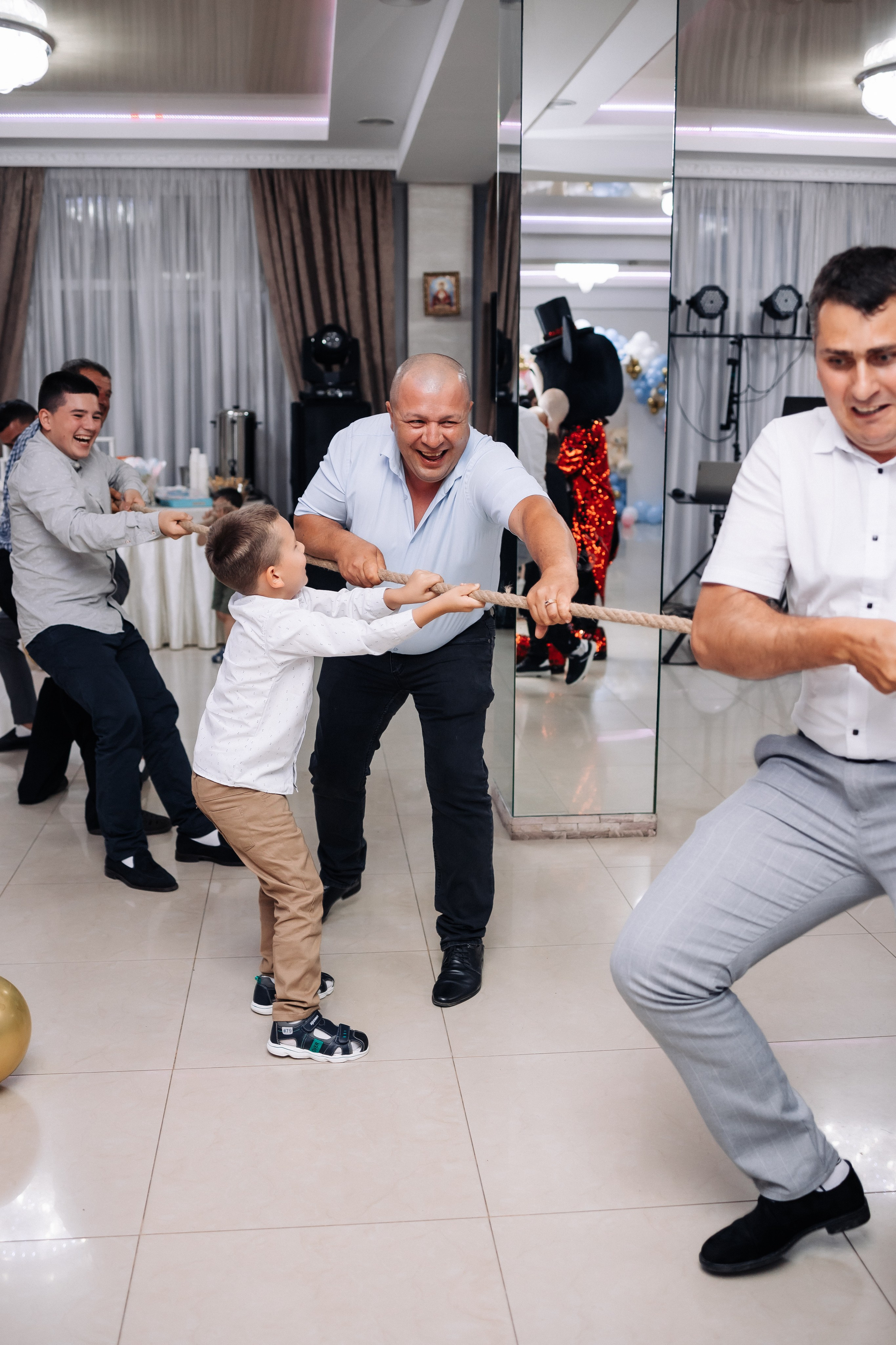 Marius & Amelia. Fotograful evenimentului tău