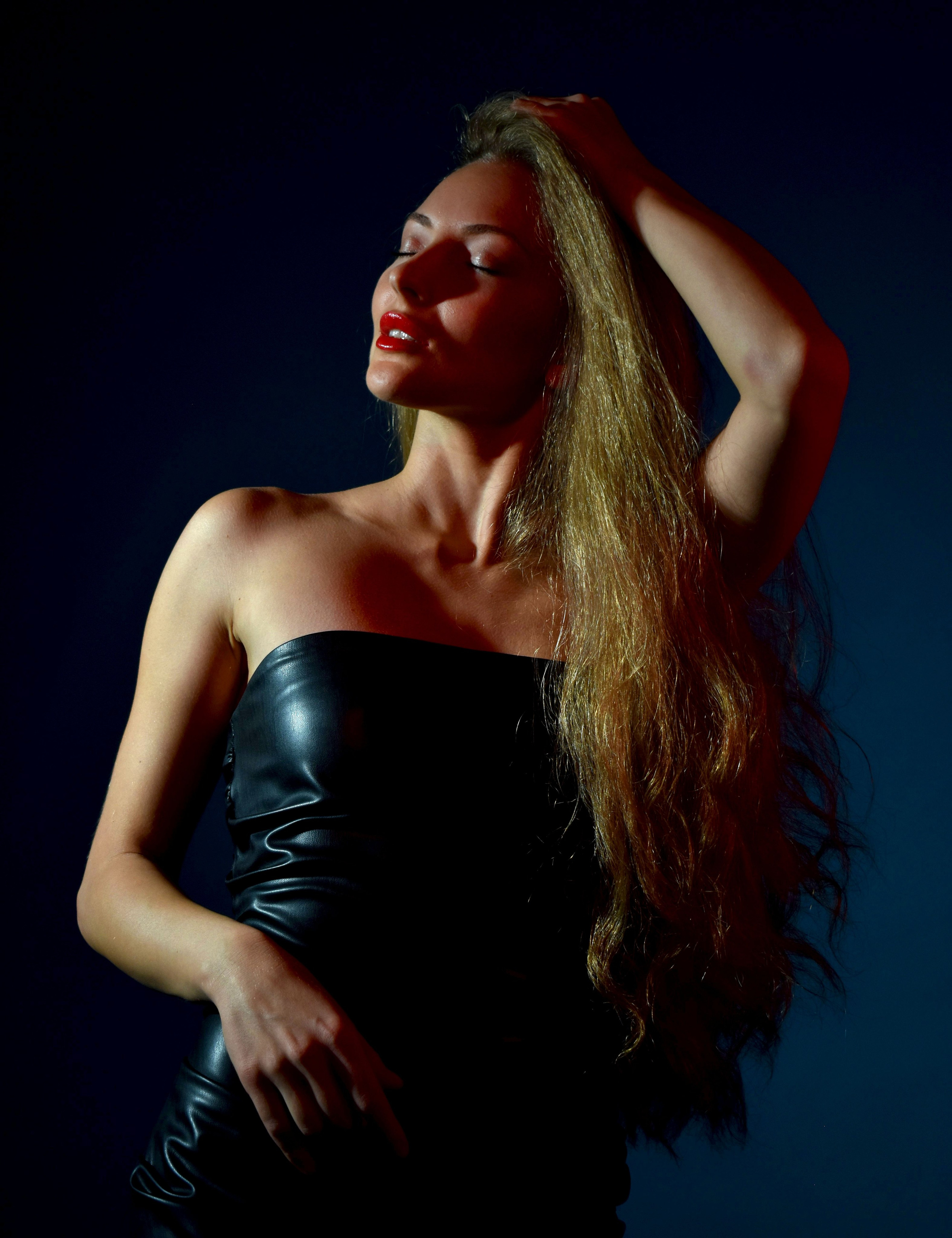 Natalia Niedziałkowska. Anna Chomicz