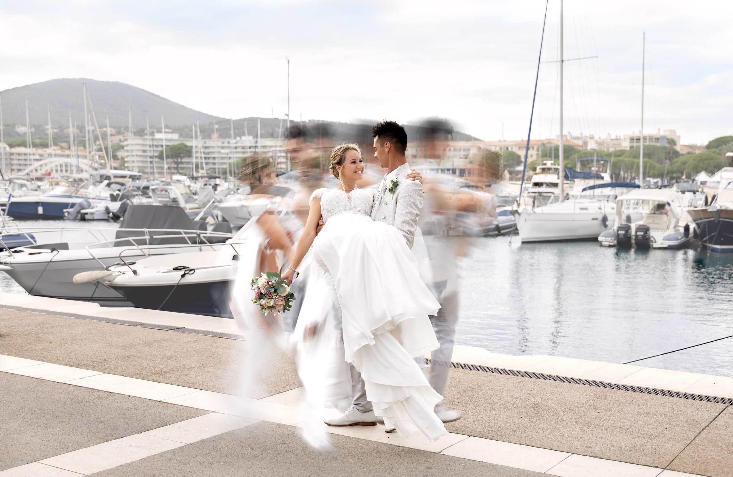 Mariage, wedding in France, Worldwide. Wedding-Family photographer, South of France–Paris, Valentina Acrement