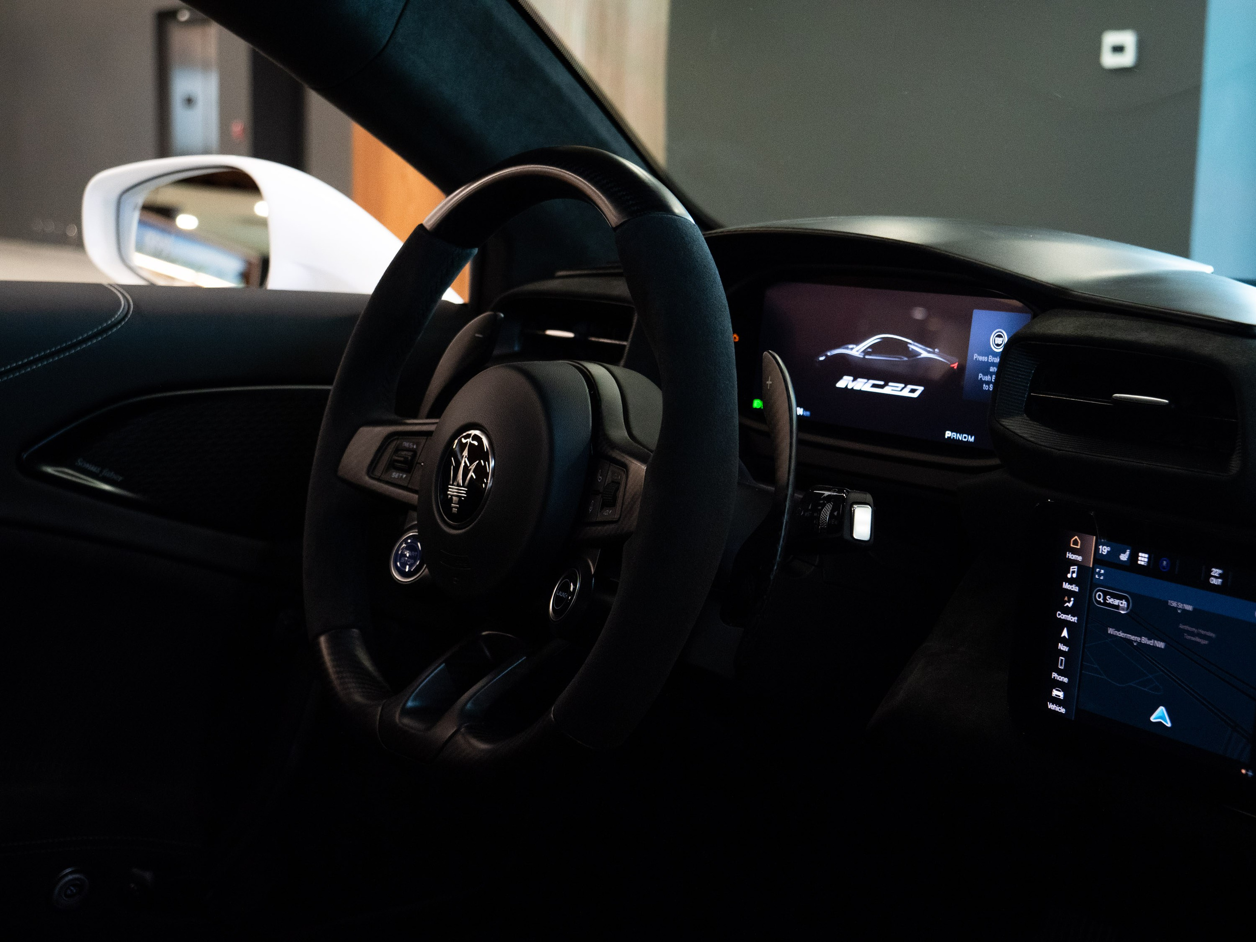 Maserati MC20. Dimitri Ilkov Photography — Capturing Life’s Moments in Edmonton, Cana