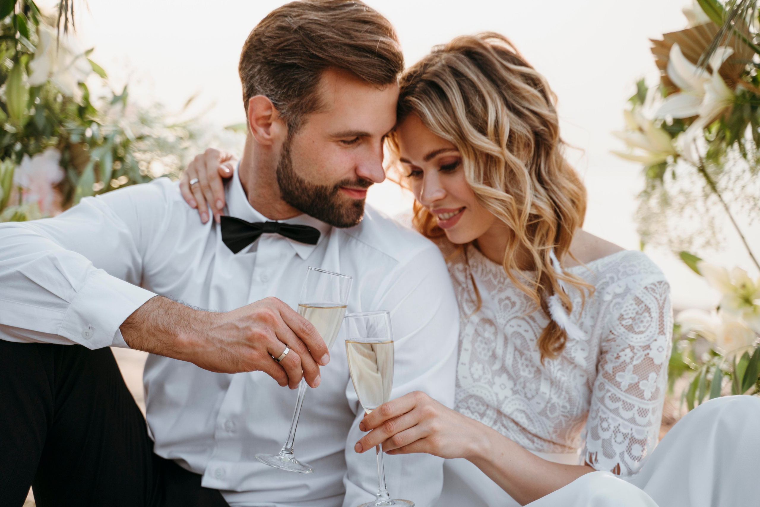 Ocean wedding photographer in New York. Alice Bell — Wedding photographer in New York
