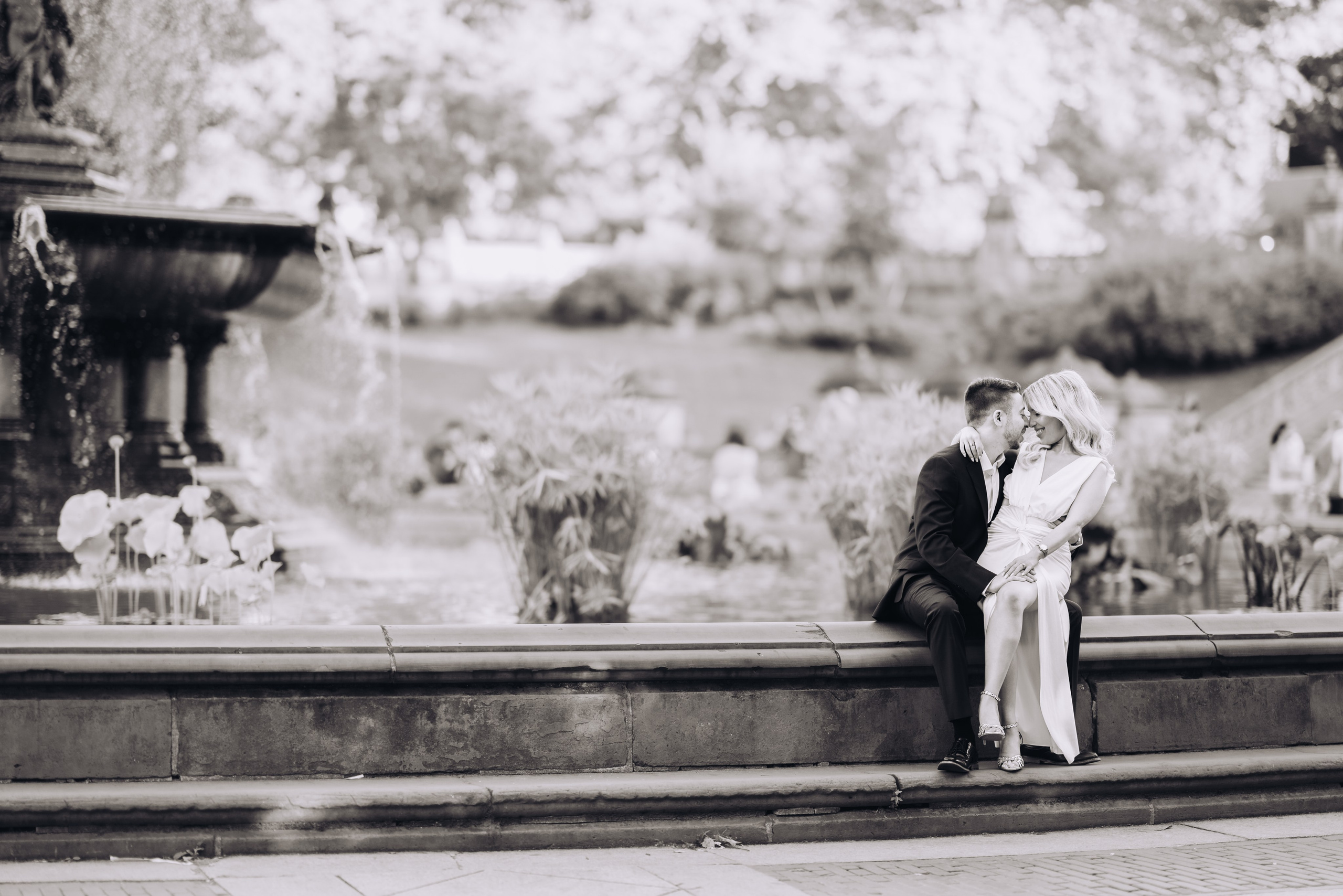 Engagement & Love Story. Wedding Photo & Video