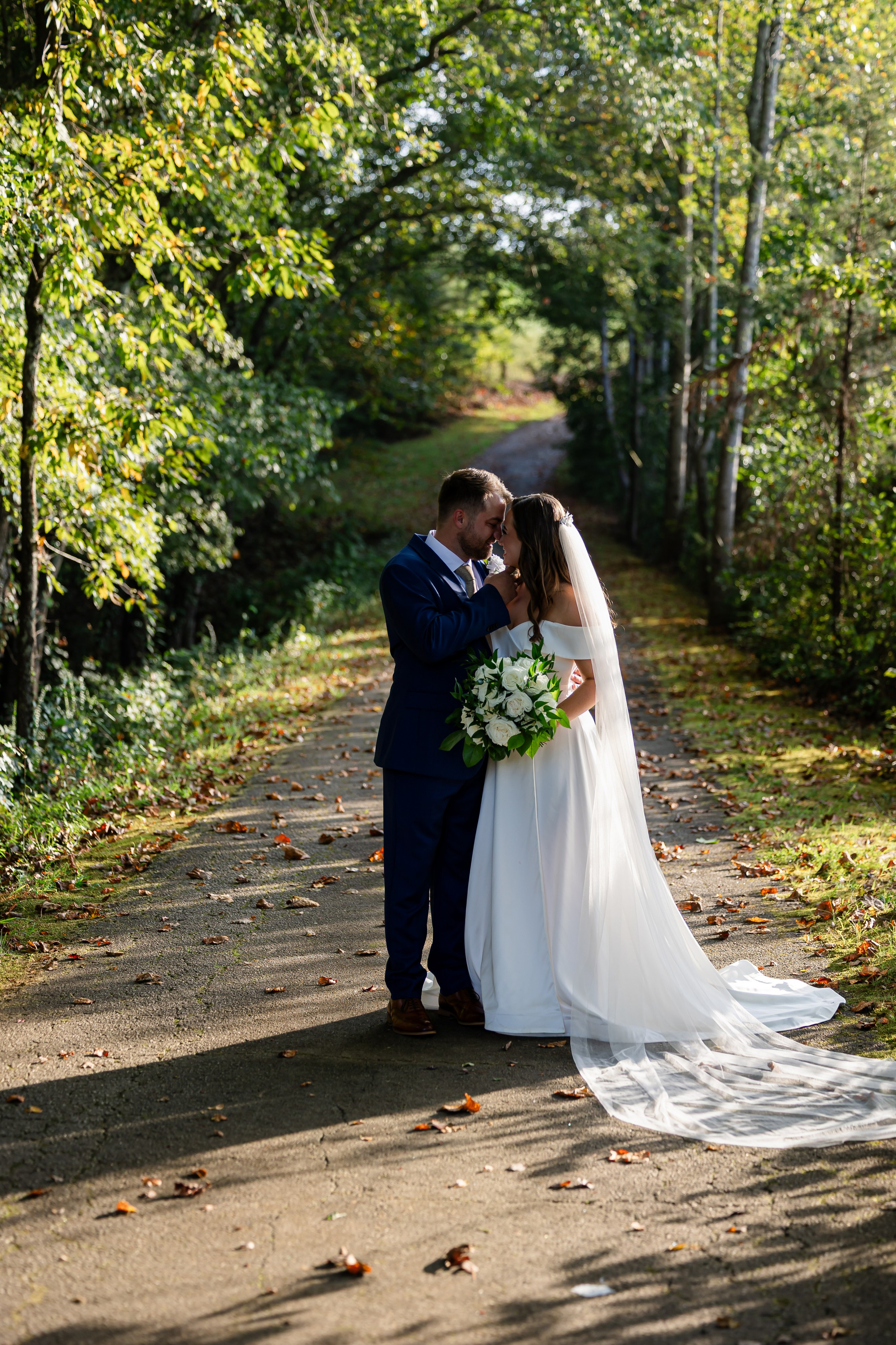 Rhodes & Allison’s Timeless Wedding at Greenbrier Farms. Wedding and portrait photography in Greenville SC
