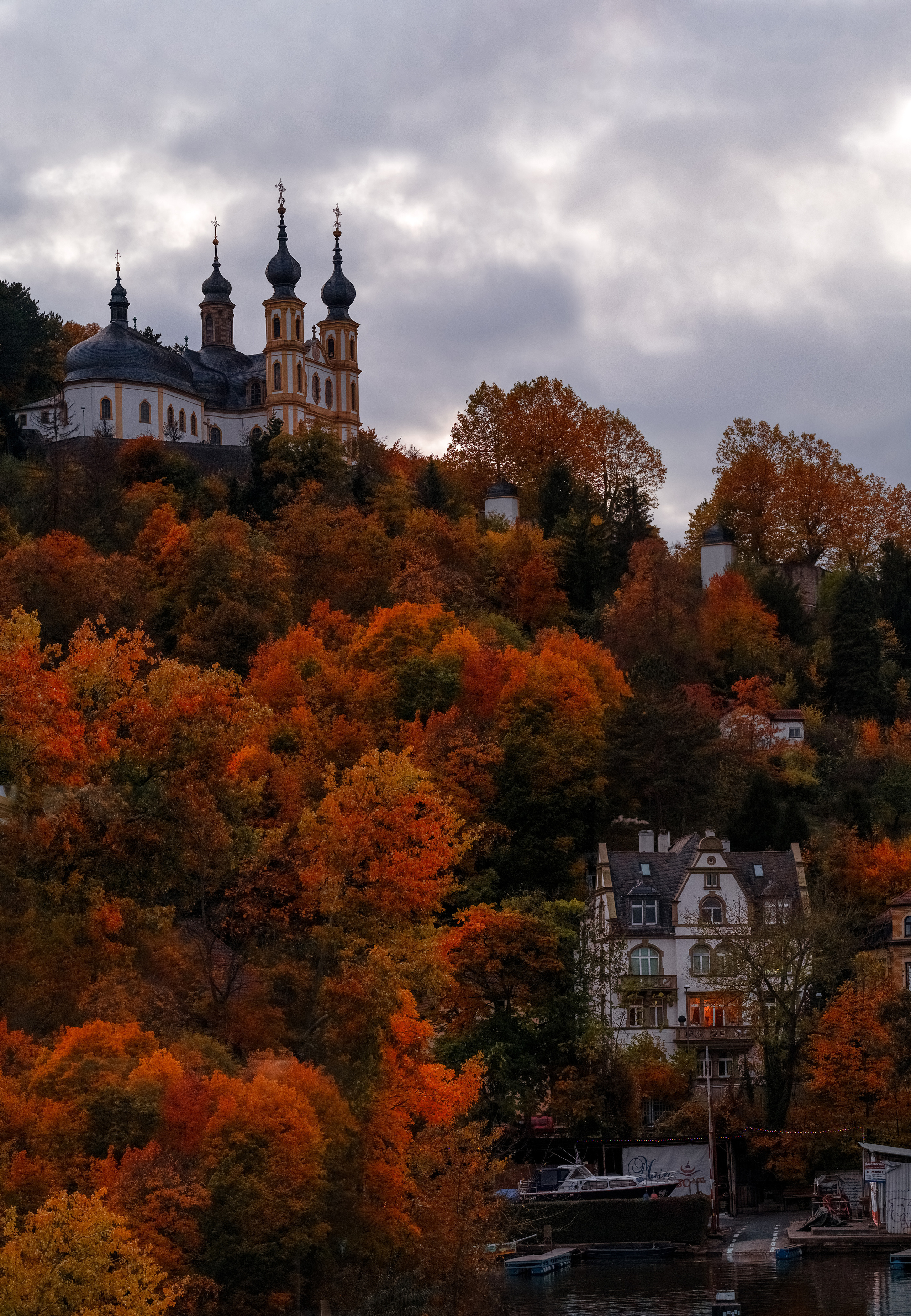 Hochzeitsfotograf Würzburg – Anna Saribekyan | Natürliche Hochzeitsfotografie. Hochzeitsfotograf Würzburg | Anna Saribekyan