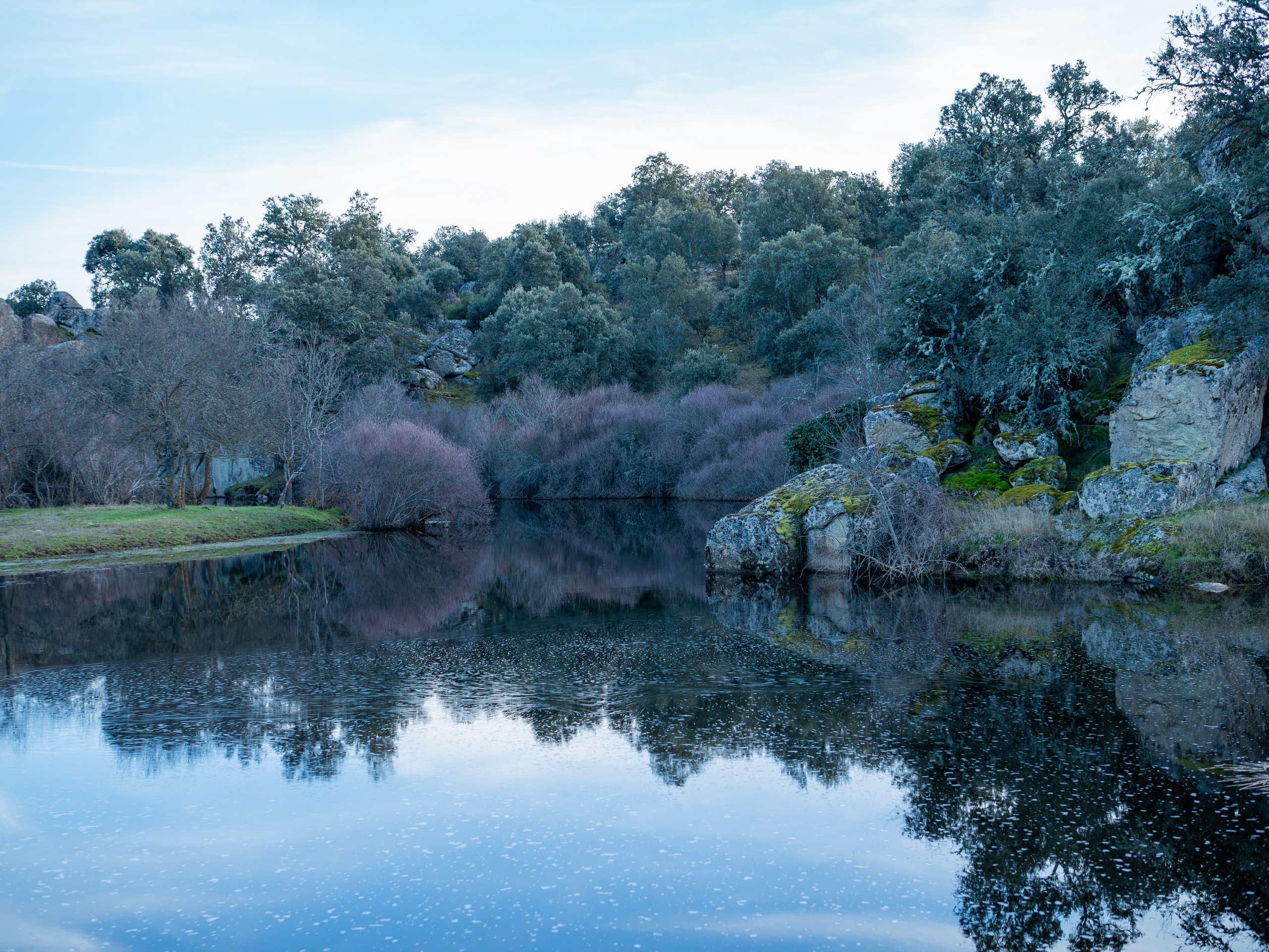 Paisajismo. Fotógrafa de Periodismo y Documentación, Teatro, Cine, Shooting para Modelos, Bodas, Bautizos, Comuniones, Familia y Eventos
