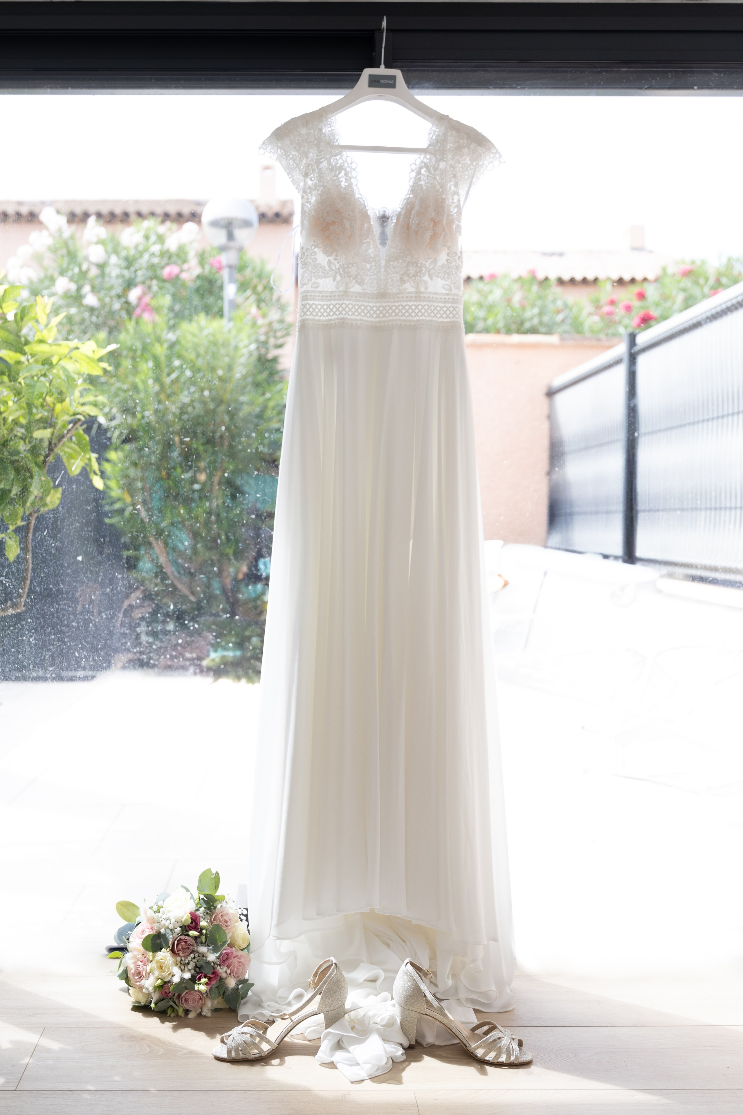 Julie & Aurélien. Wedding-Family photographer, South of France–Paris, Valentina Acrement