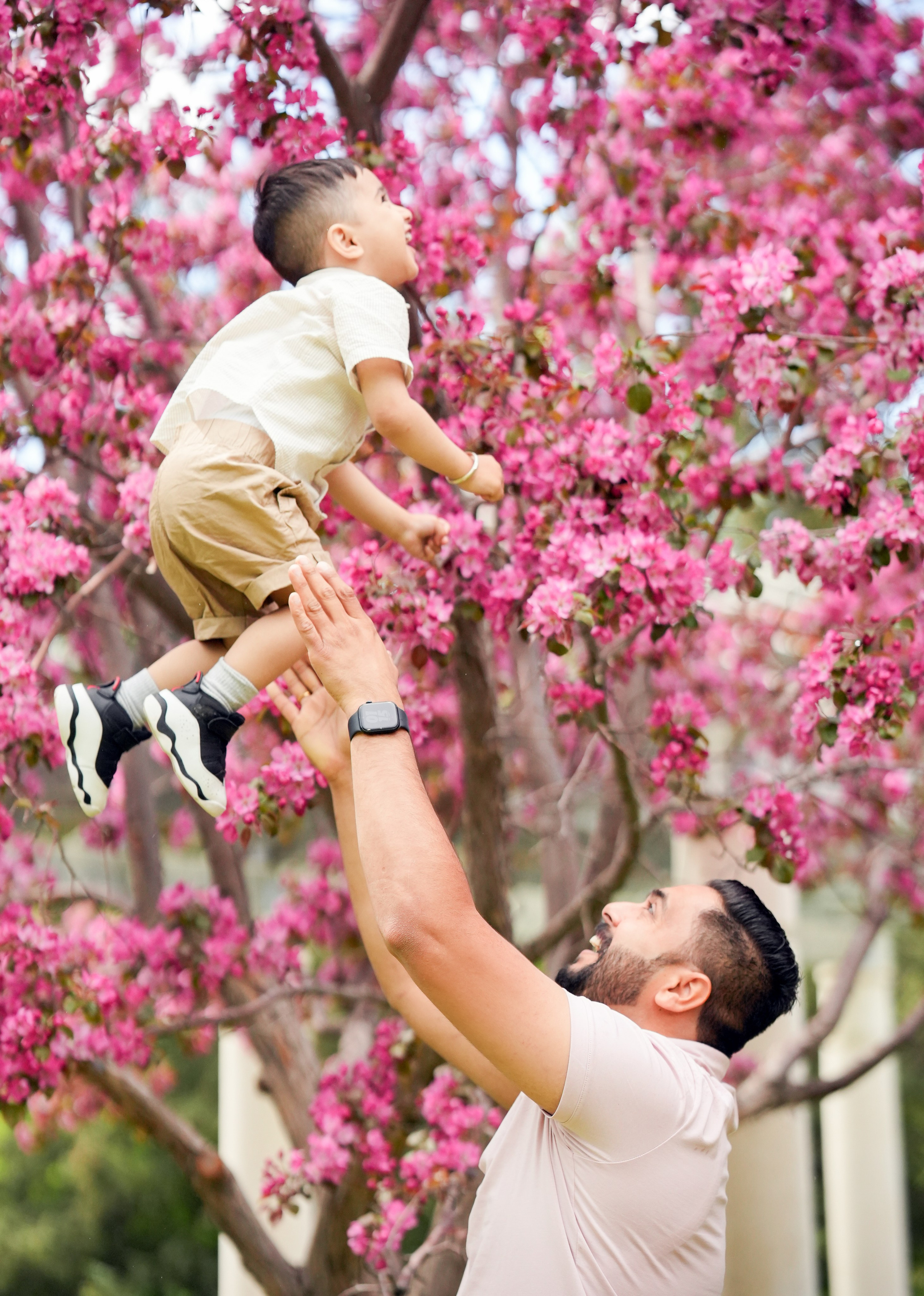 Spring Photo Day. Pashynska Photography | Calgary Wedding & Family Photographer