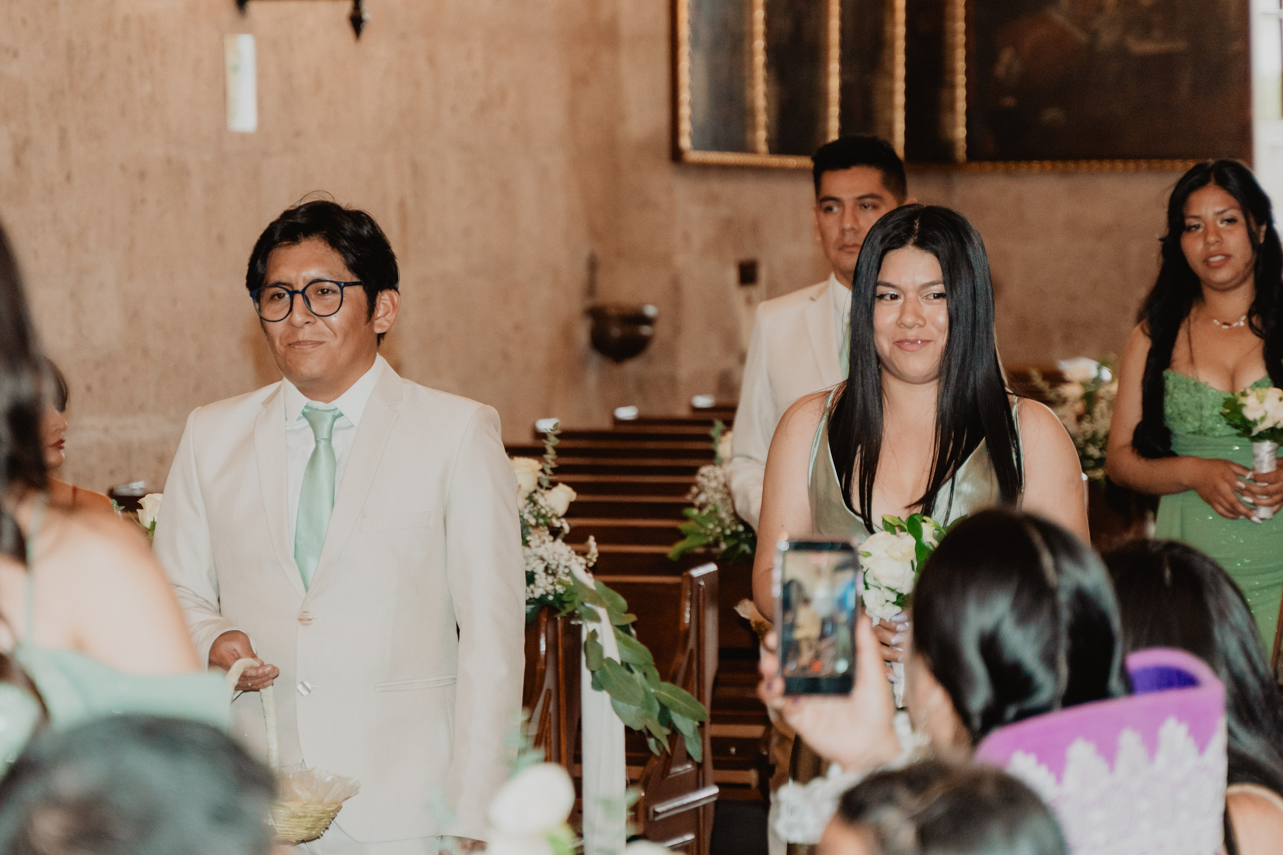 FERNANDO + MARIBEL | BODA RELIGIOSA. Studio KVTA | Fotografía y Video de Bodas en Arequipa