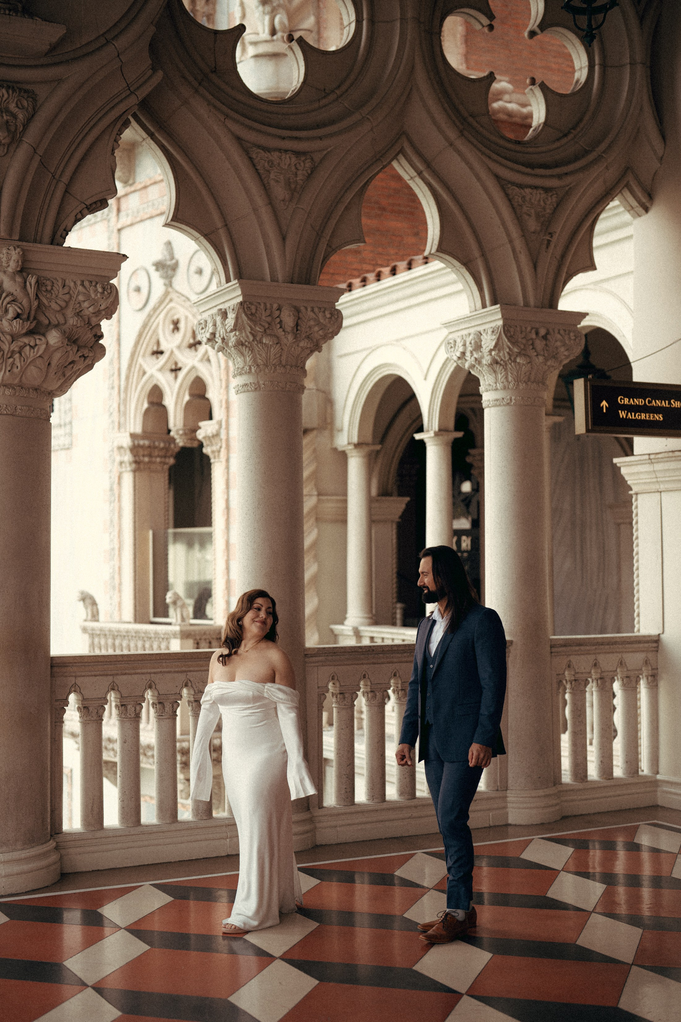 Angelica&Jorge. Wedding & elopement photographer Viktoriya Kravtsov. Las Vegas