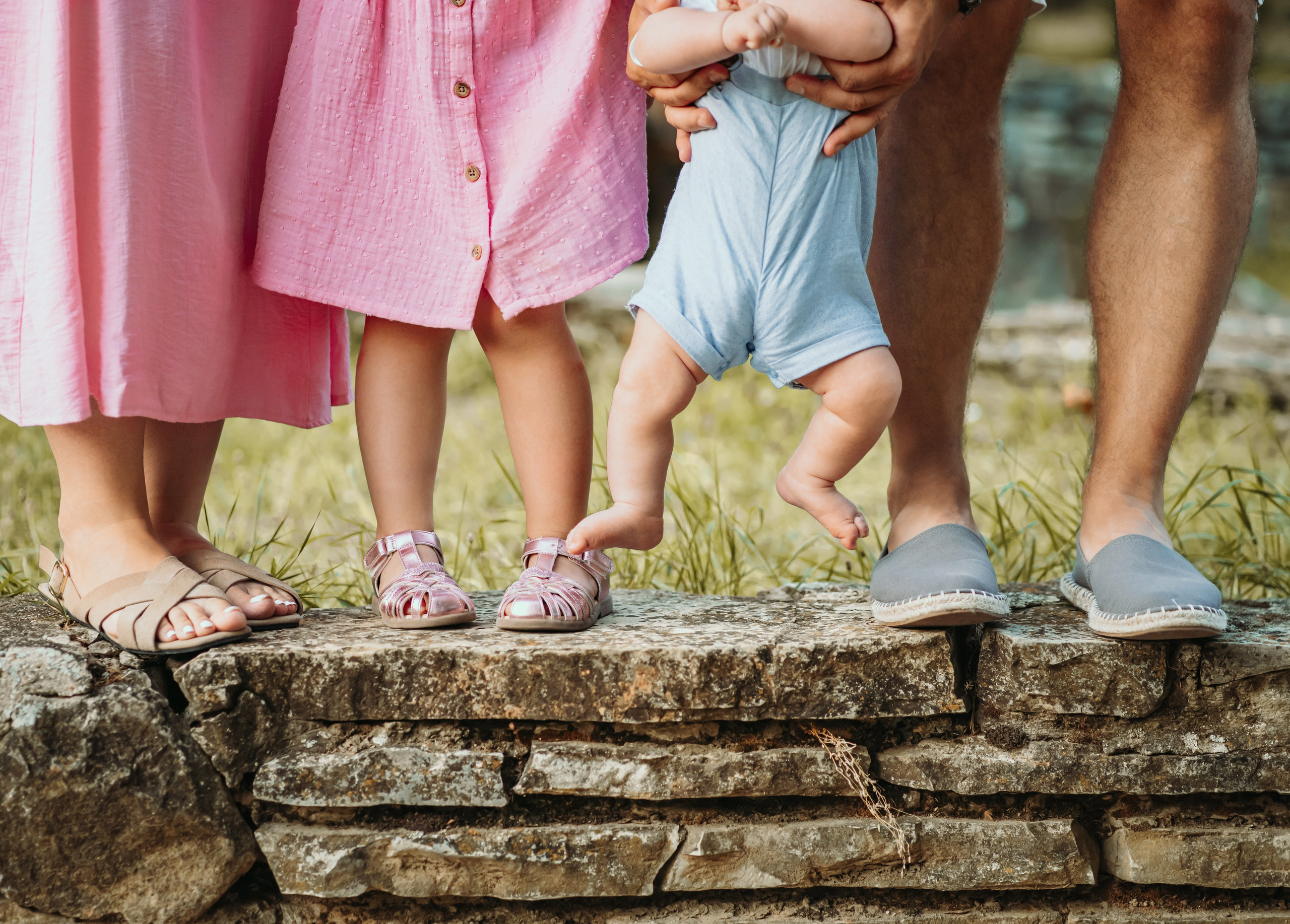 FOTOGRAFISANJE U PRIRODI. DEČIJI FOTOGRAF BEOGRAD|NOVOGODISNJE FOTOGRAFISANJE|CAKE SMASH