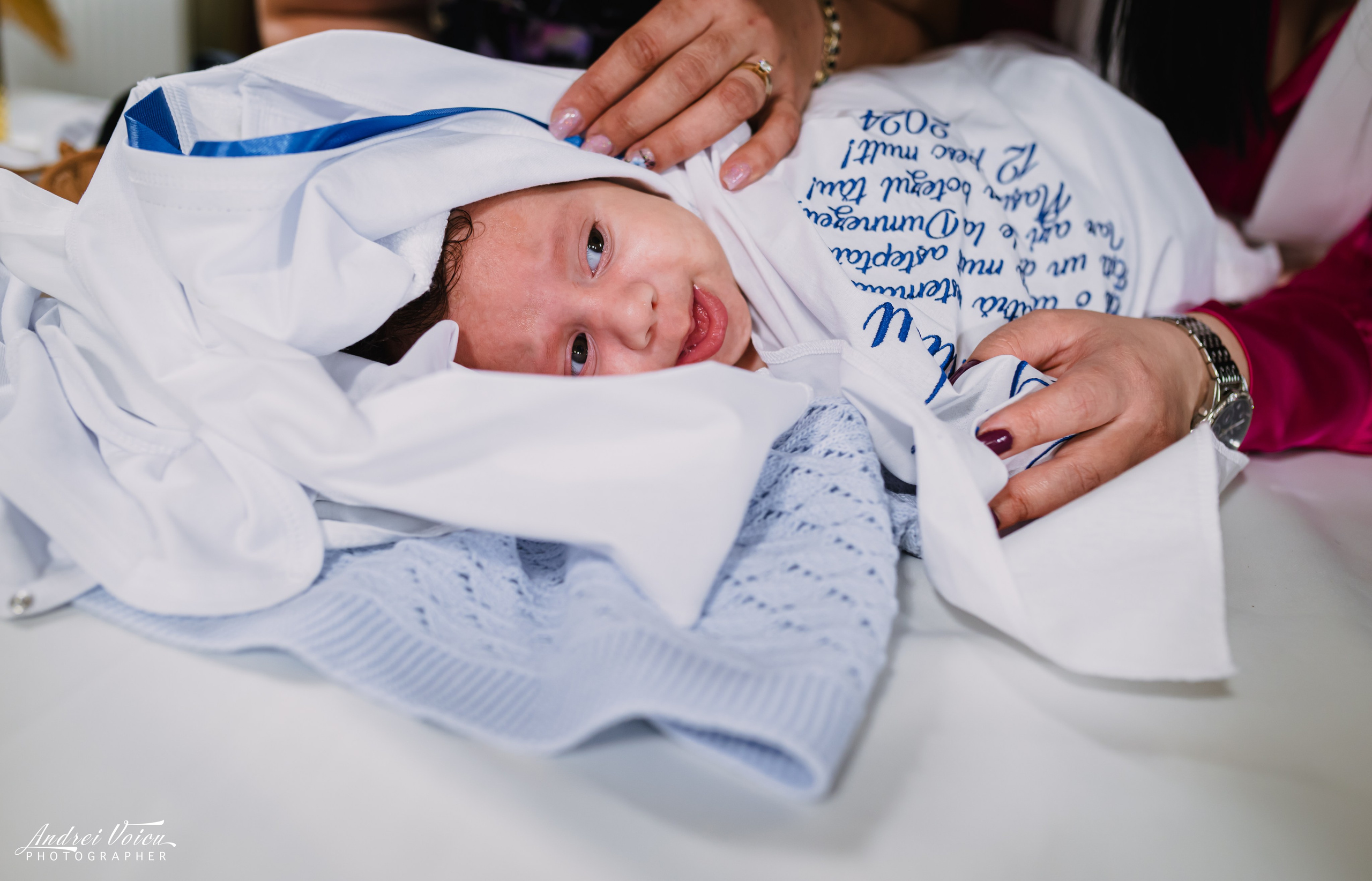 Fotografia de botez. Andrei Voicu Fotograf. Povești nescrise, surprinse atent