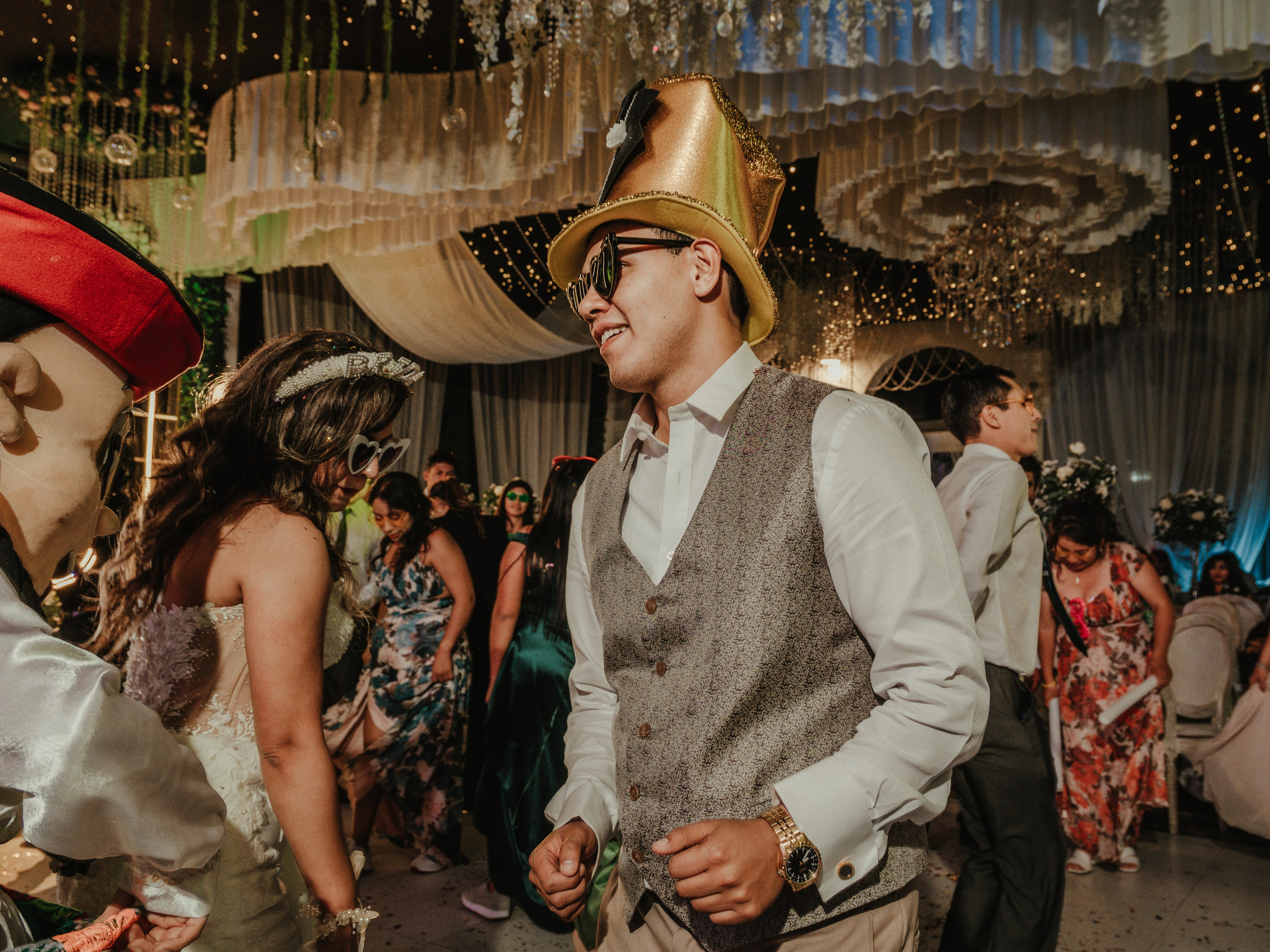 CARLA Y MARIO BODA RELIGIOSA. Studio KVTA | Fotografía y Video de Bodas en Arequipa