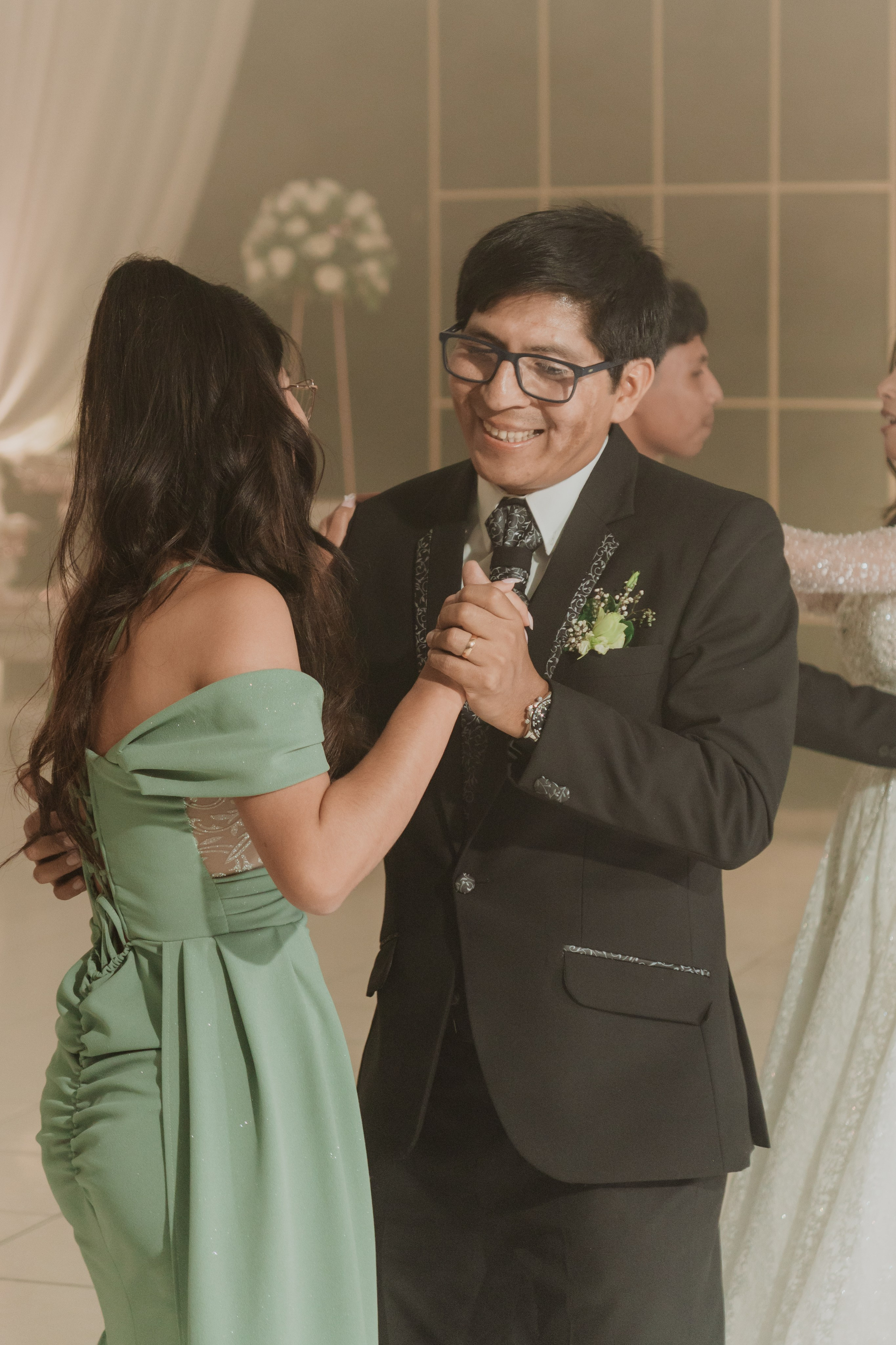 FERNANDO + MARIBEL | BODA RELIGIOSA. Studio KVTA | Fotografía y Video de Bodas en Arequipa