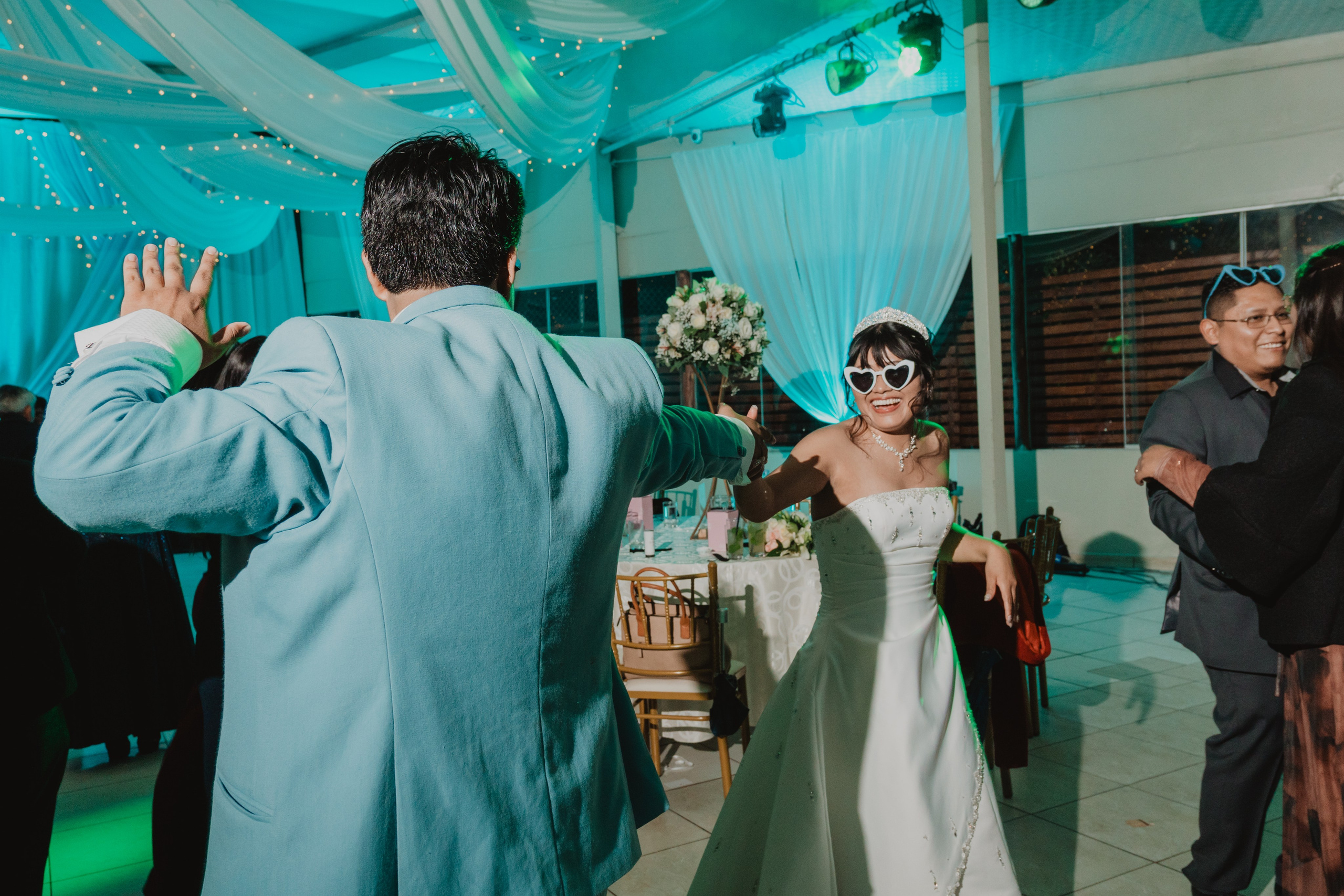 STEISY + EMMANUEL | BODA RELIGIOSA. Studio KVTA | Fotografía y Video de Bodas en Arequipa