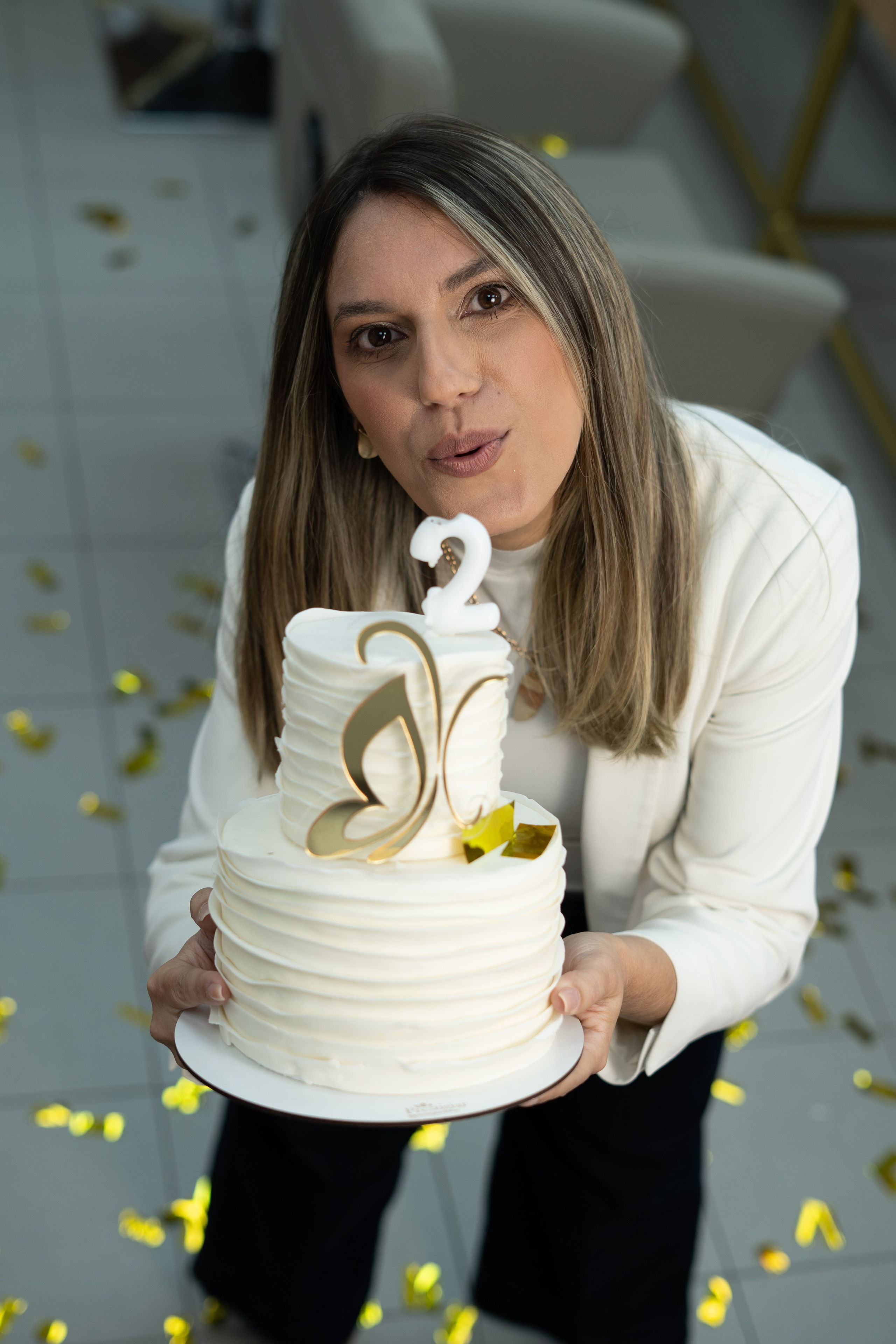 Kardeny Pimentel. Frames by Giovani Braga