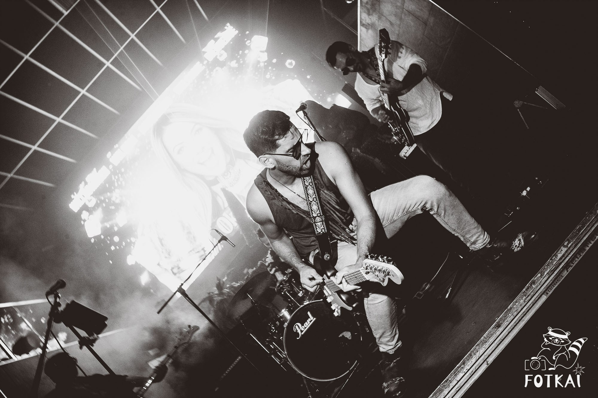 Oktoberfest Torrevieja 2025 в Avalon — Stones of the Coast, живая музыка и рок-атмосфера | Фоторепортаж FOTKAI