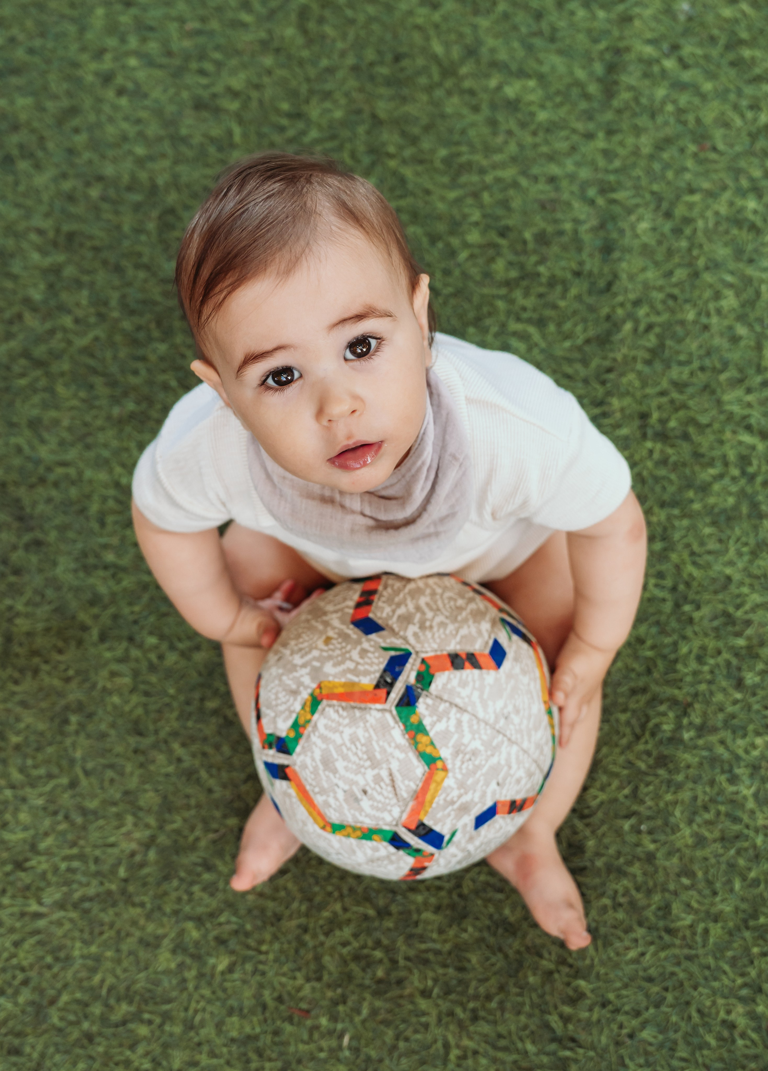FOTOGRAFISANJE ROĐENDANA. DEČIJI FOTOGRAF BEOGRAD|NOVOGODISNJE FOTOGRAFISANJE|CAKE SMASH
