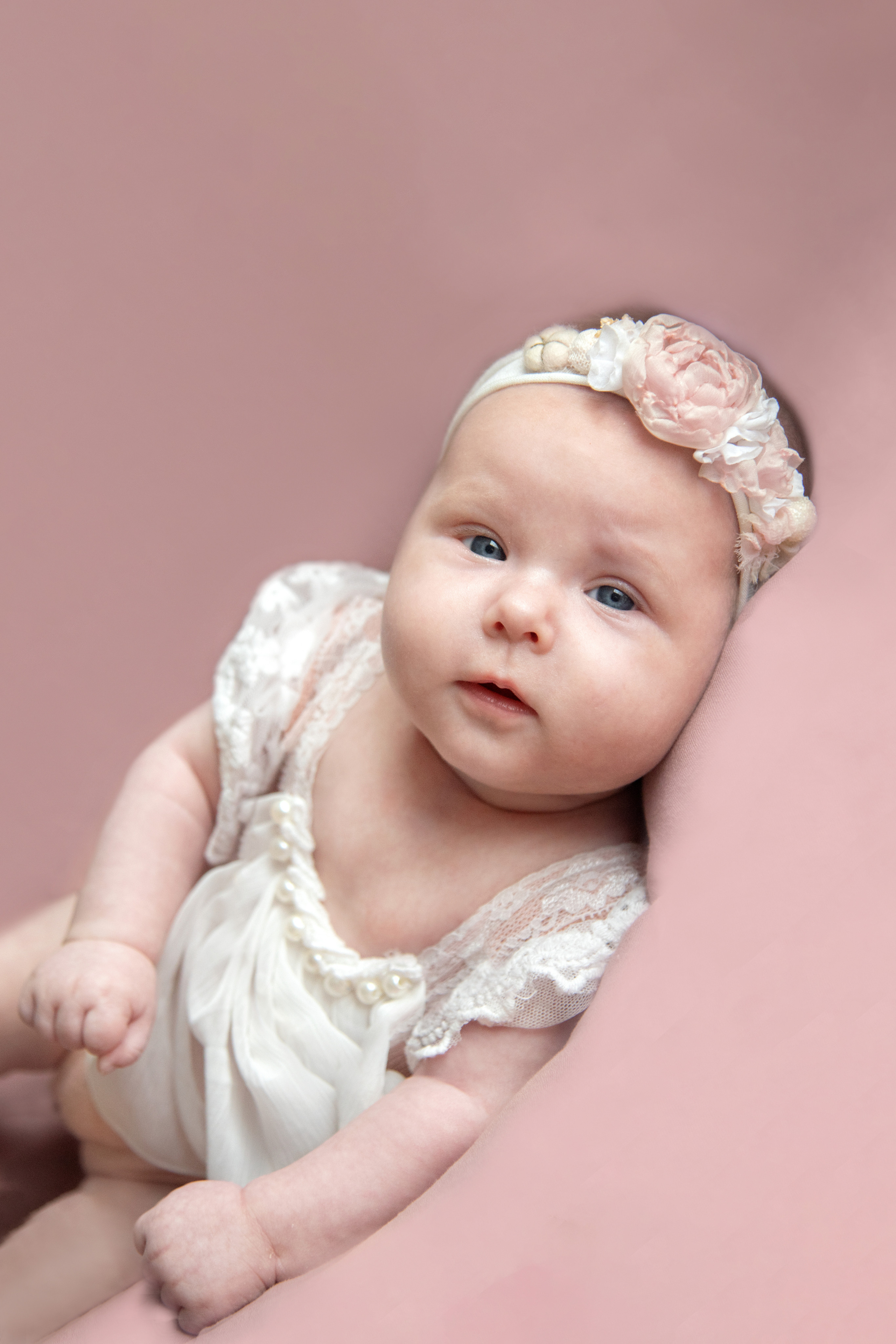 Babyfotoshooting. Irina Küttner – Visuelle Geschichten: Foto & Web in Weimar, Erfurt & Jena