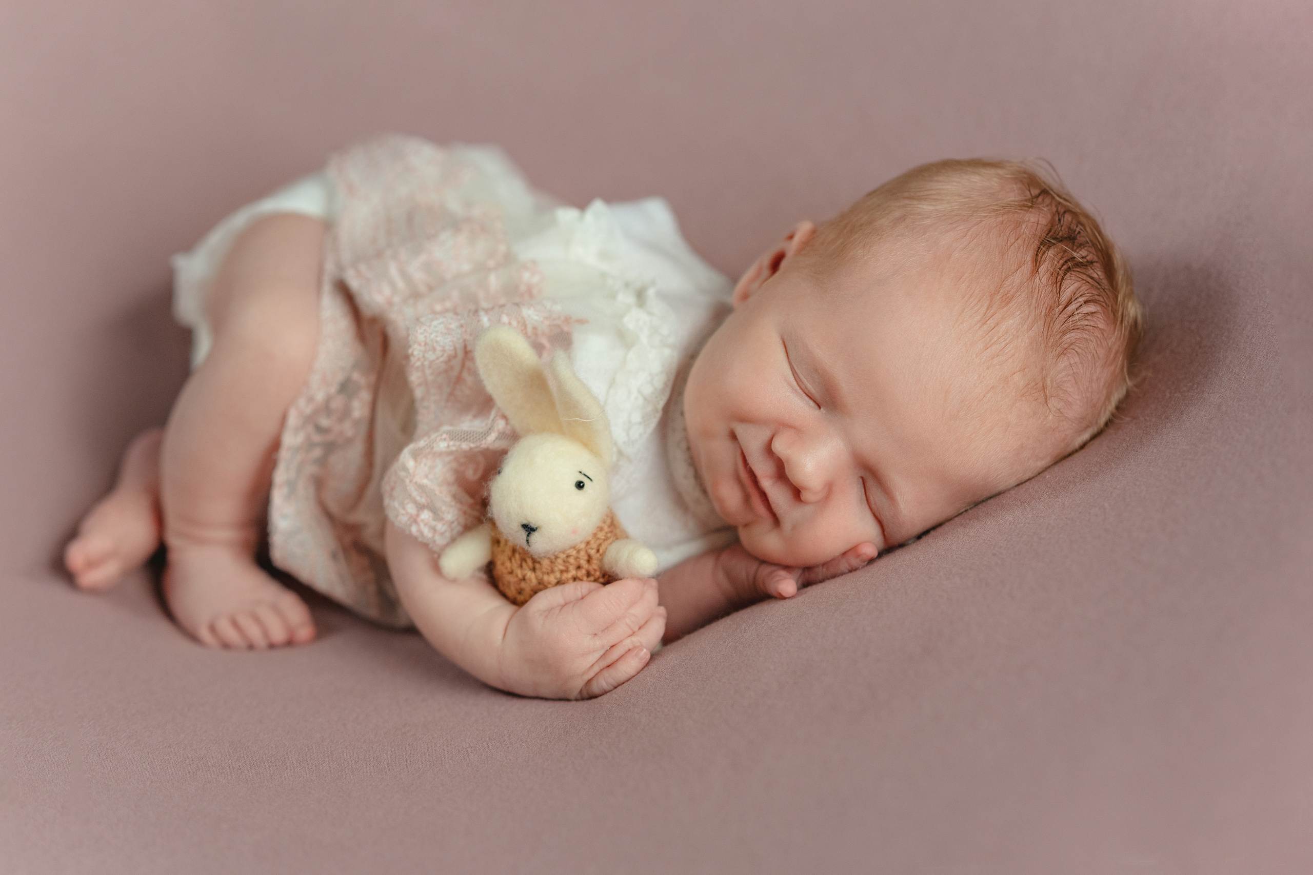 Neugeborenefotoshooting. Irina Küttner – Visuelle Geschichten: Foto & Web in Weimar, Erfurt & Jena